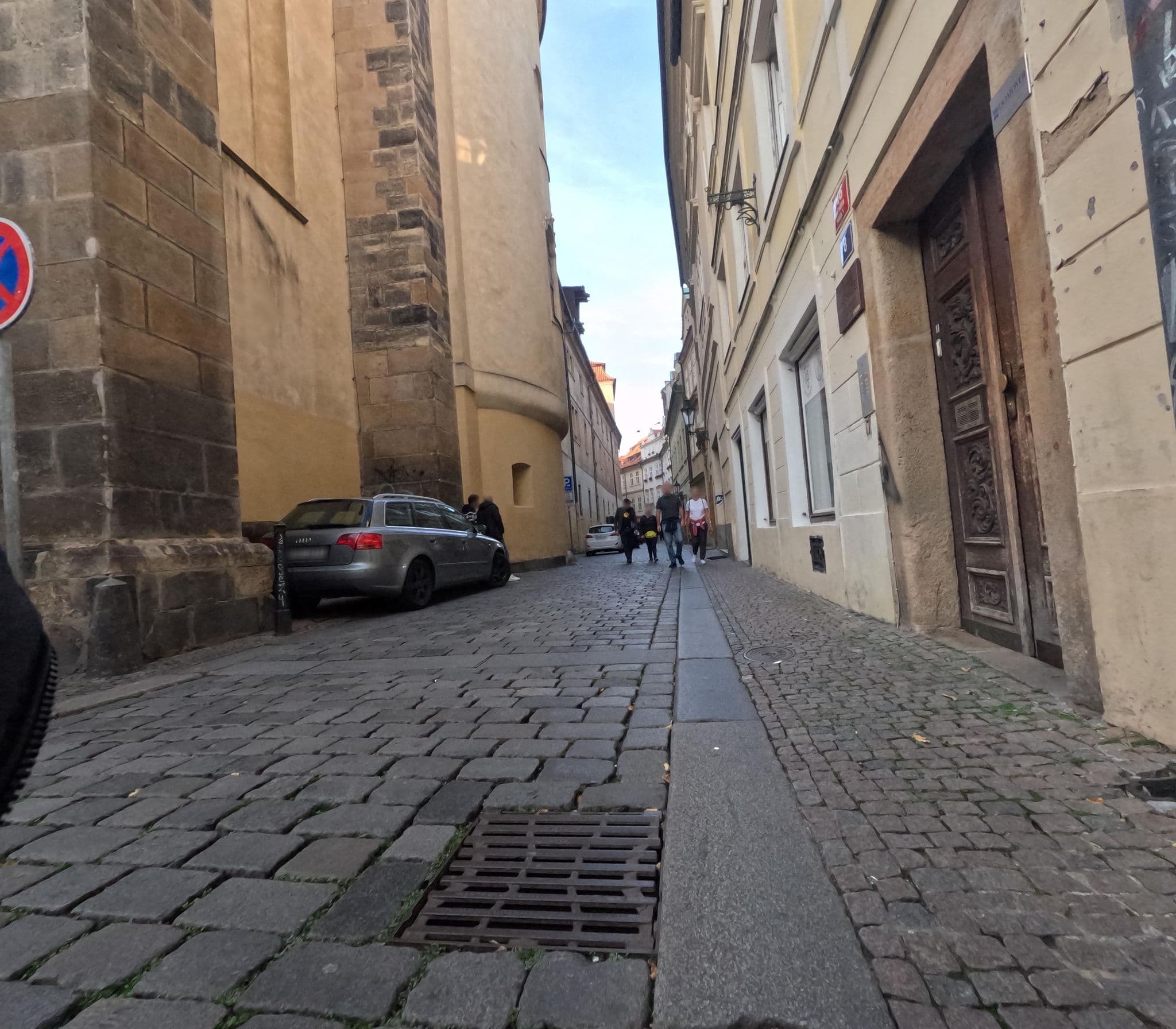 Street view near Ruterra Flat In Prague's Heart, Prague — © chuck (CC BY-SA · Mapillary)