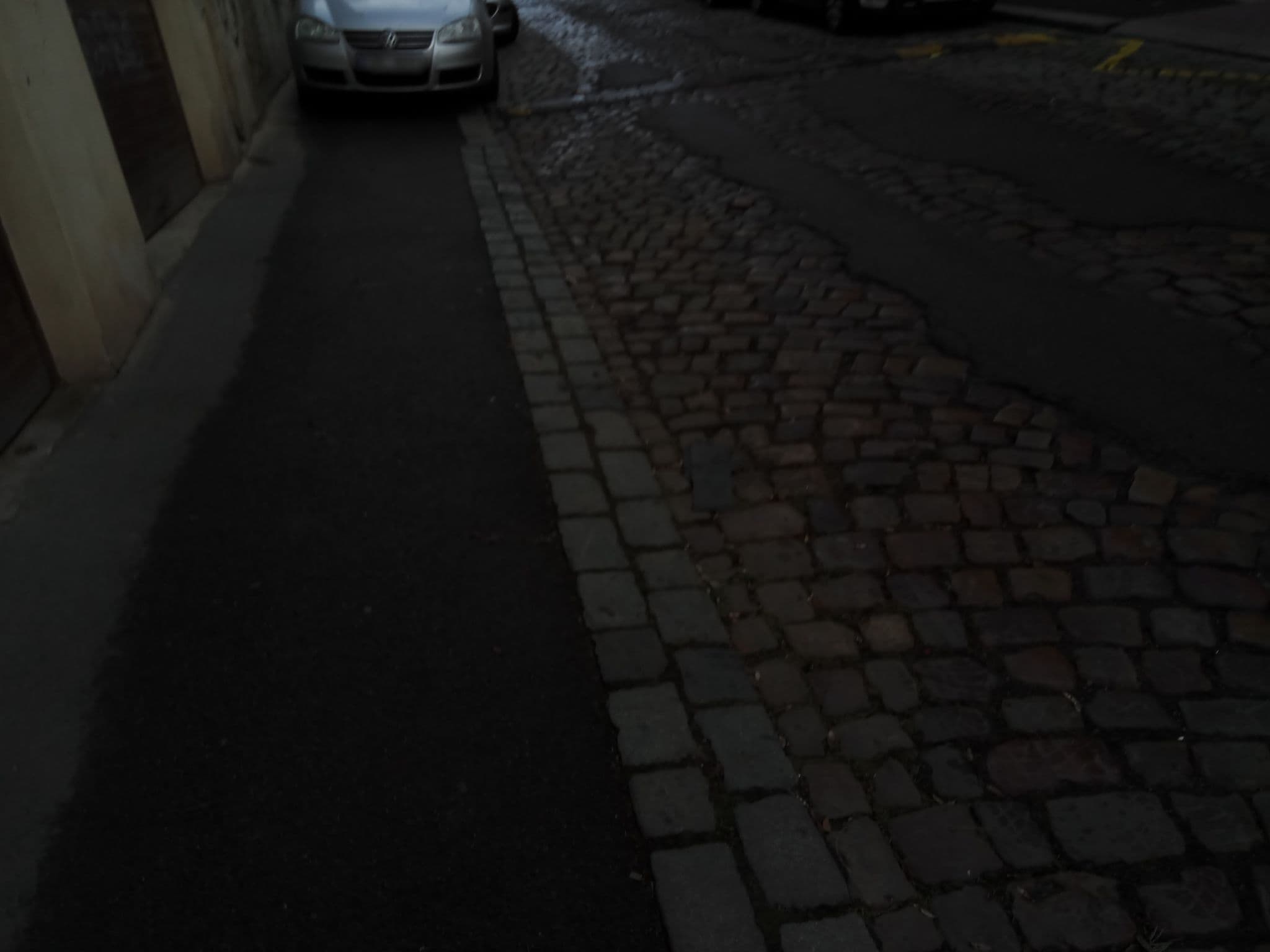Street view near Hotel Tereza, Královské Vinohrady — © alexsx (CC BY-SA · Mapillary)