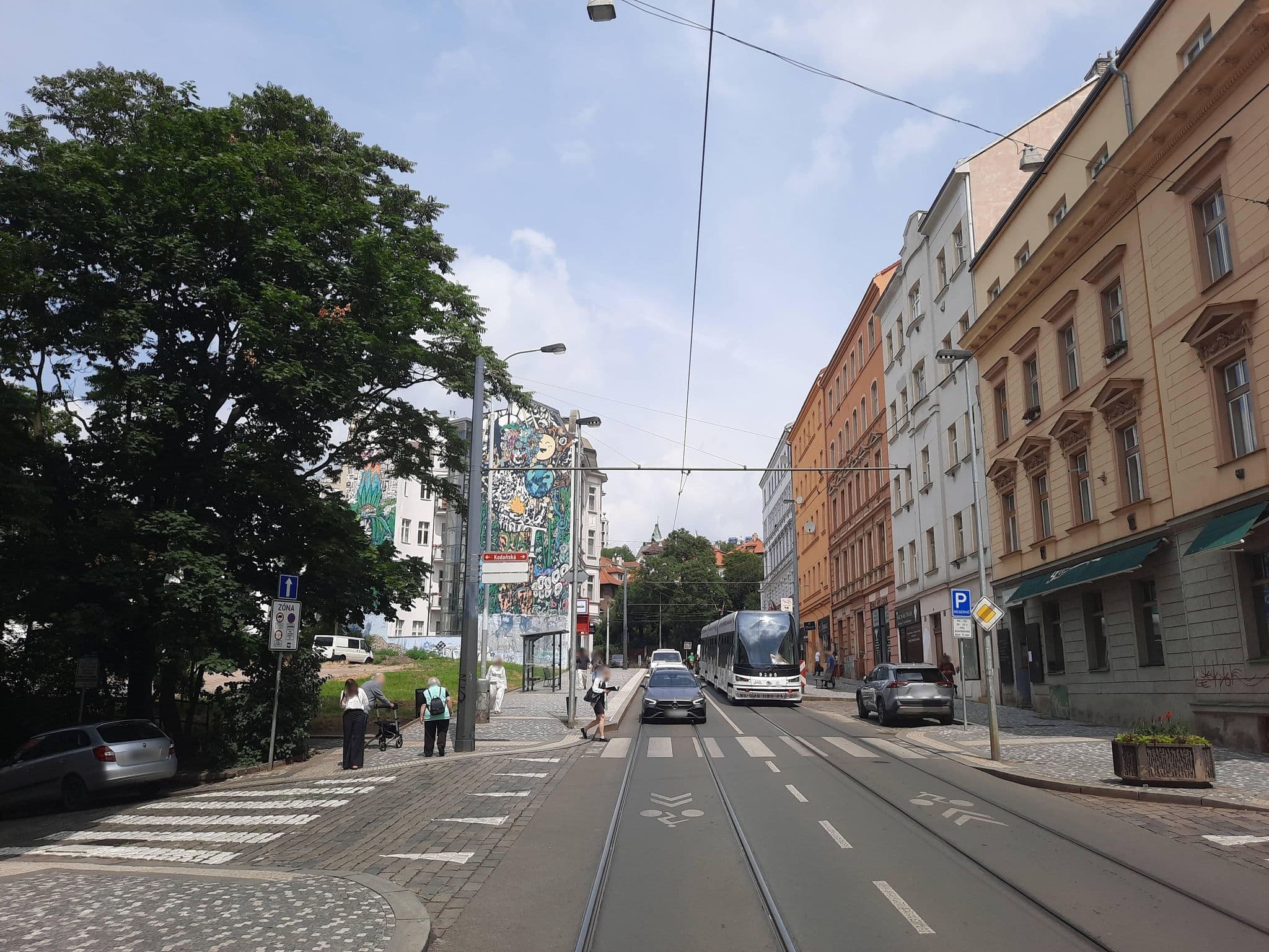 Street view near Gannicus&Agron, Královské Vinohrady — © ondrejlopatka (CC BY-SA · Mapillary)
