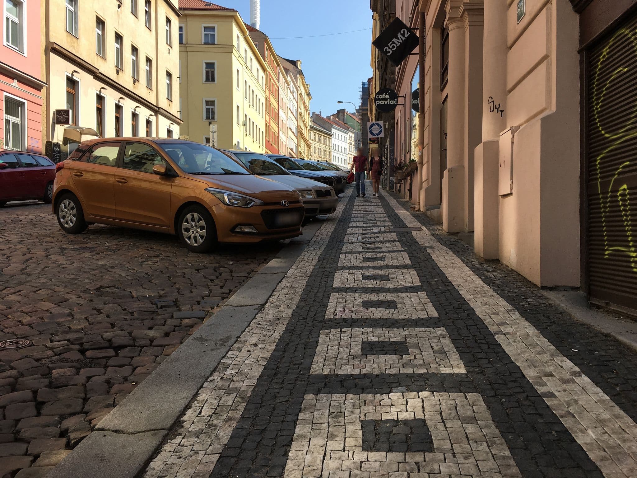 Street view near Hotel Viktoria, Žižkov — © gness (CC BY-SA · Mapillary)
