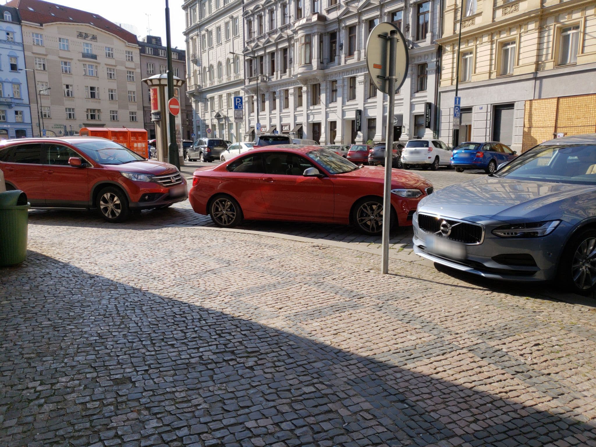 Street view near Apartmant Grossmann, Prague — © mapfool (CC BY-SA · Mapillary)