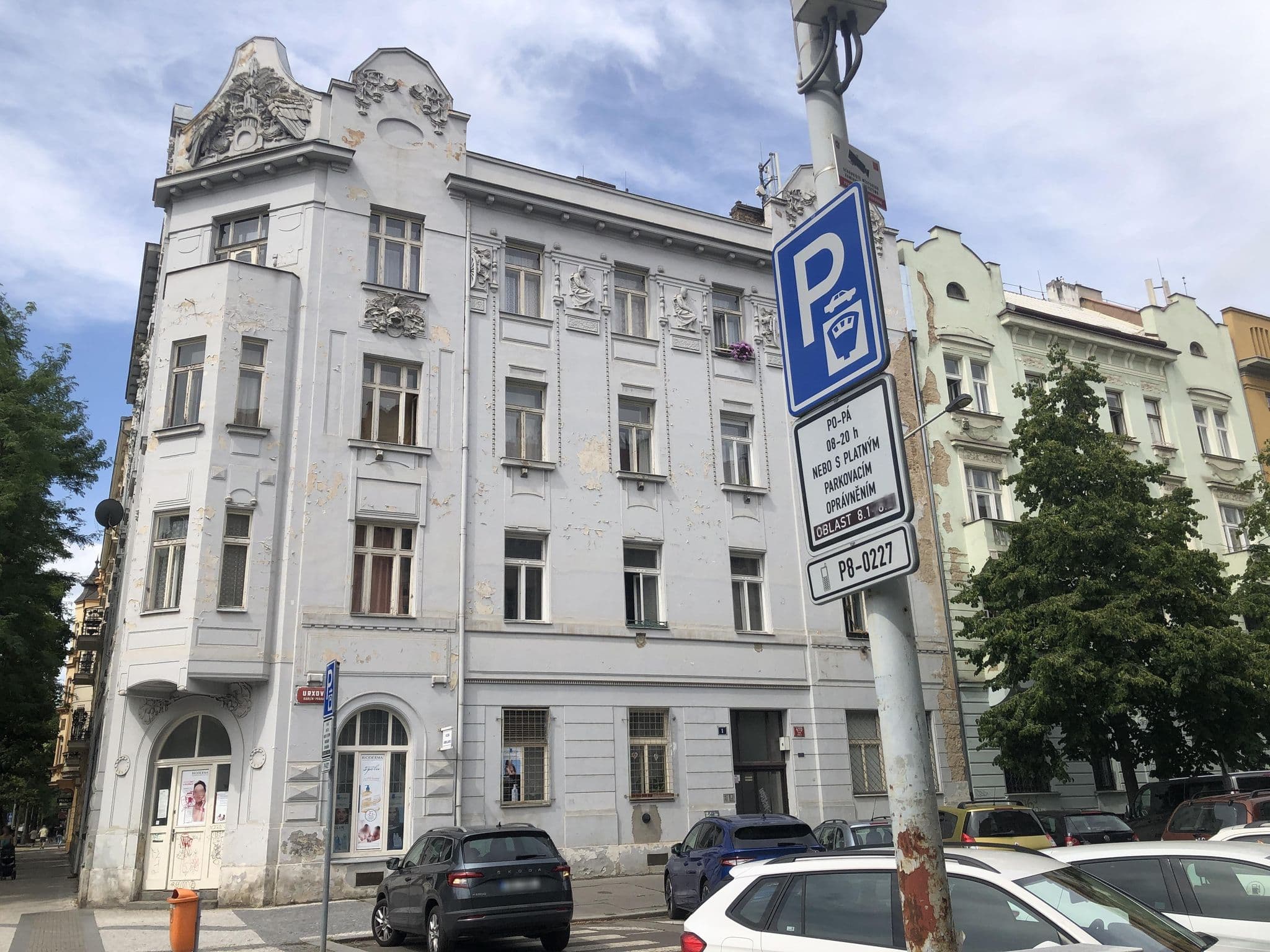 Street view near Karl In Appartment, Karlín — © fa30 (CC BY-SA · Mapillary)