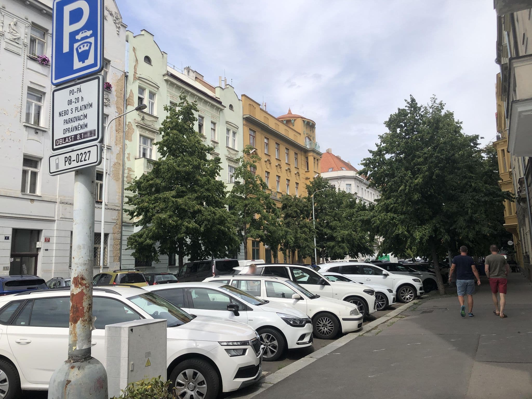 Street view near Praga Central Residence, Karlín — © fa30 (CC BY-SA · Mapillary)