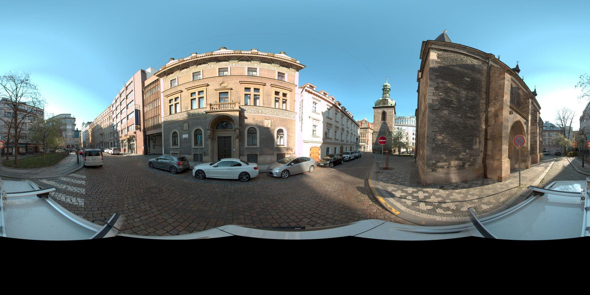 Street view near Petrská Apartment, Karlín — © kolarius27 (CC BY-SA · Mapillary)