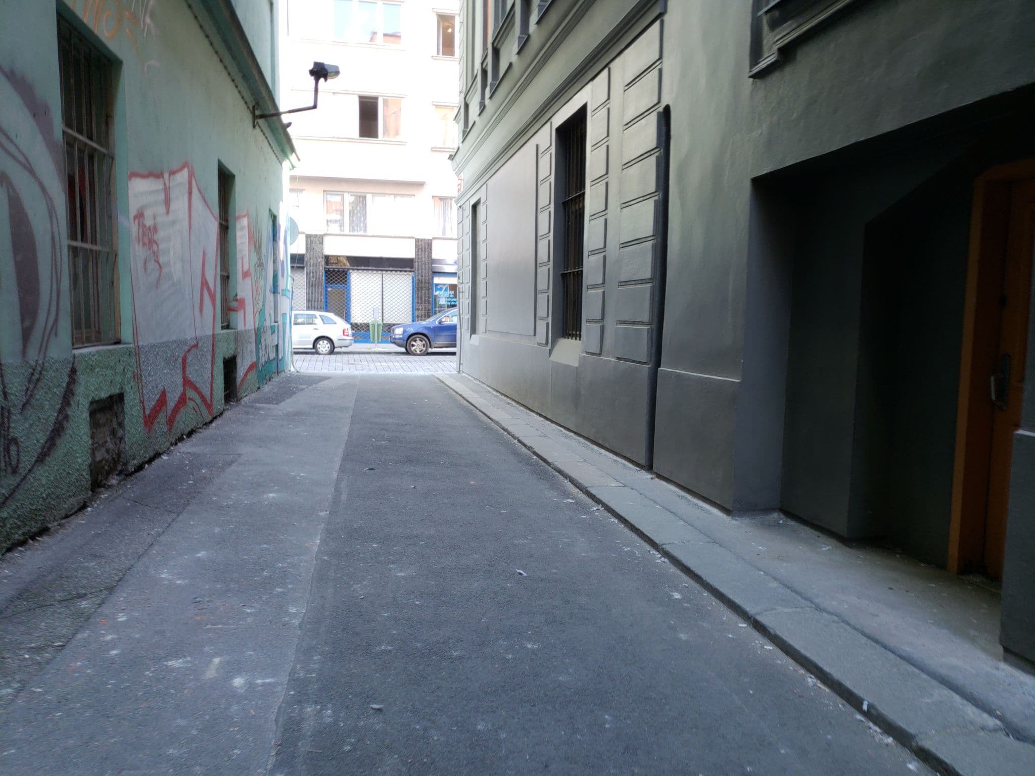 Street view near Habitacion 405, Karlín — © mapfool (CC BY-SA · Mapillary)