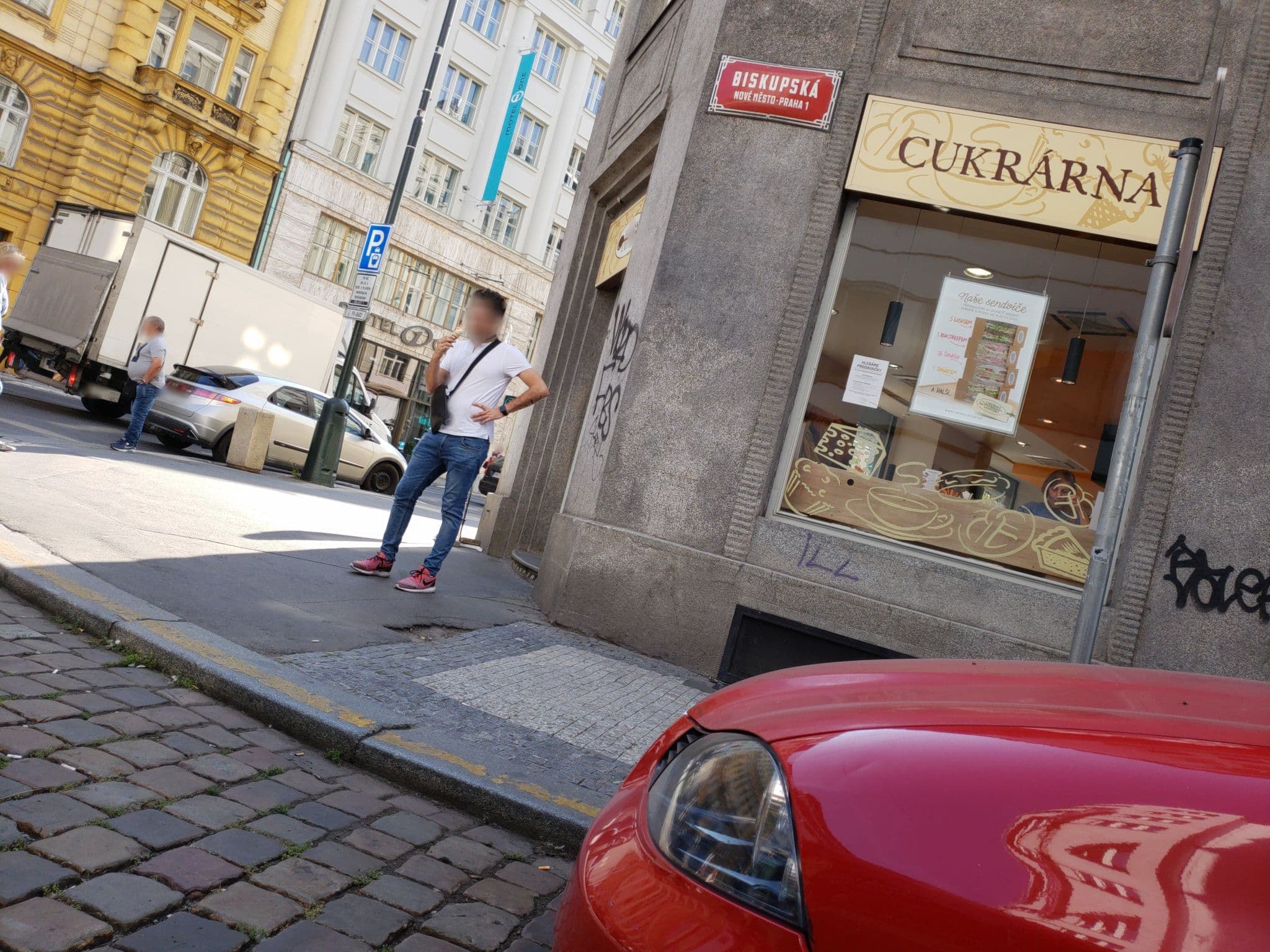 Street view near Picollo, Karlín — © mapfool (CC BY-SA · Mapillary)