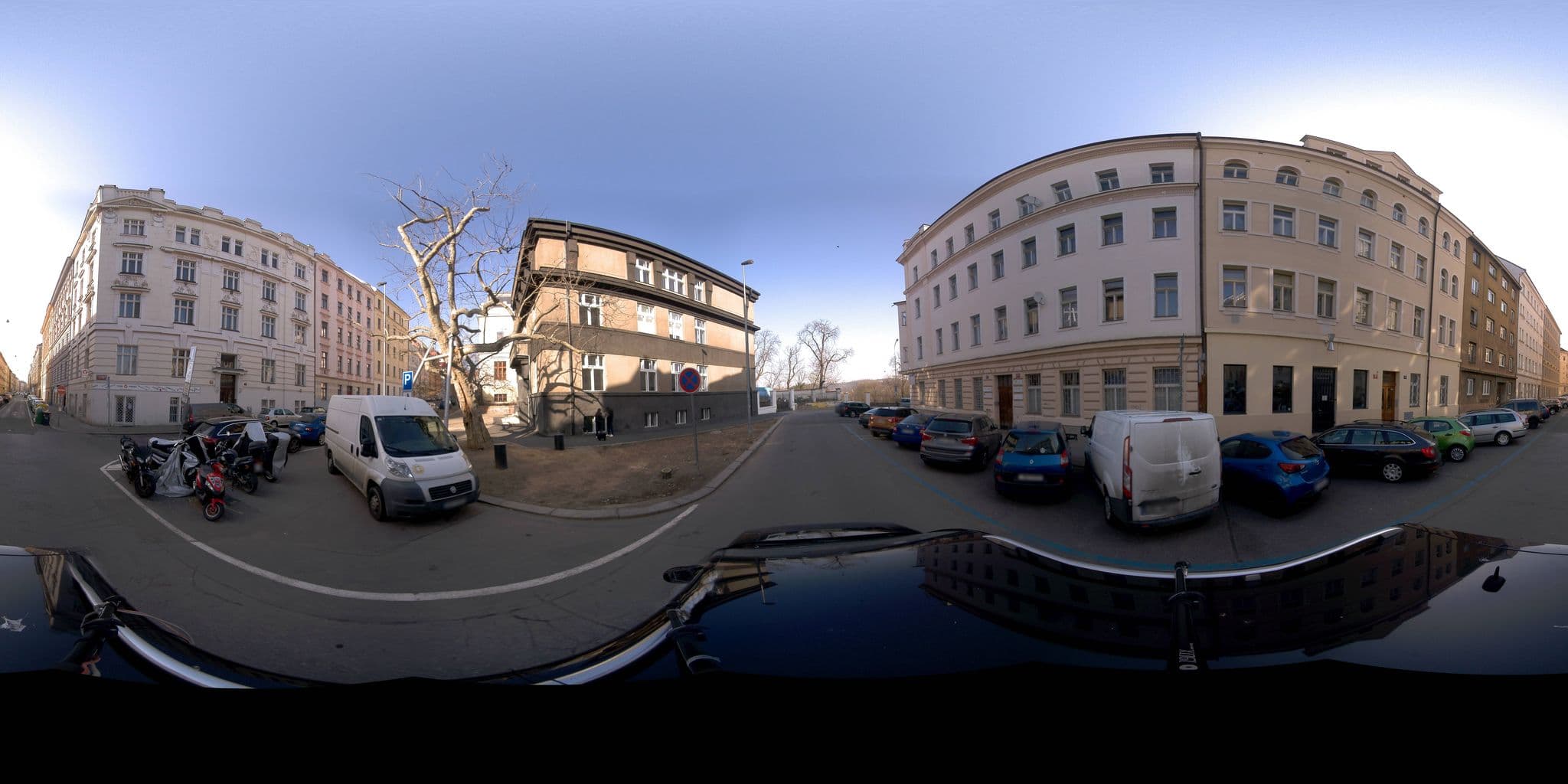 Street view near Akademie Apartments, Troja — © jeffreymartin (CC BY-SA · Mapillary)