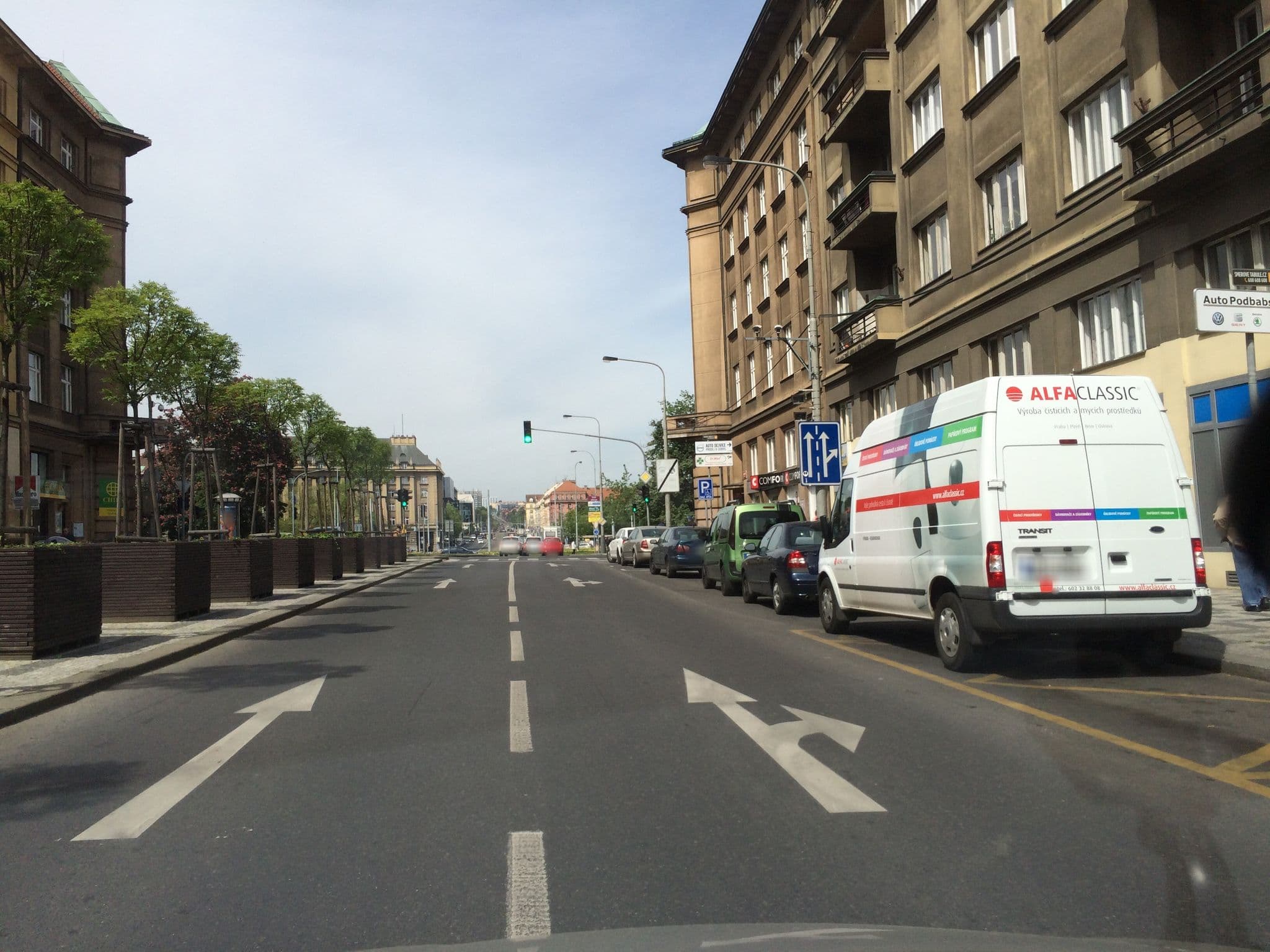 Street view near Arthotel Meda, Dejvice — © zbycz (CC BY-SA · Mapillary)