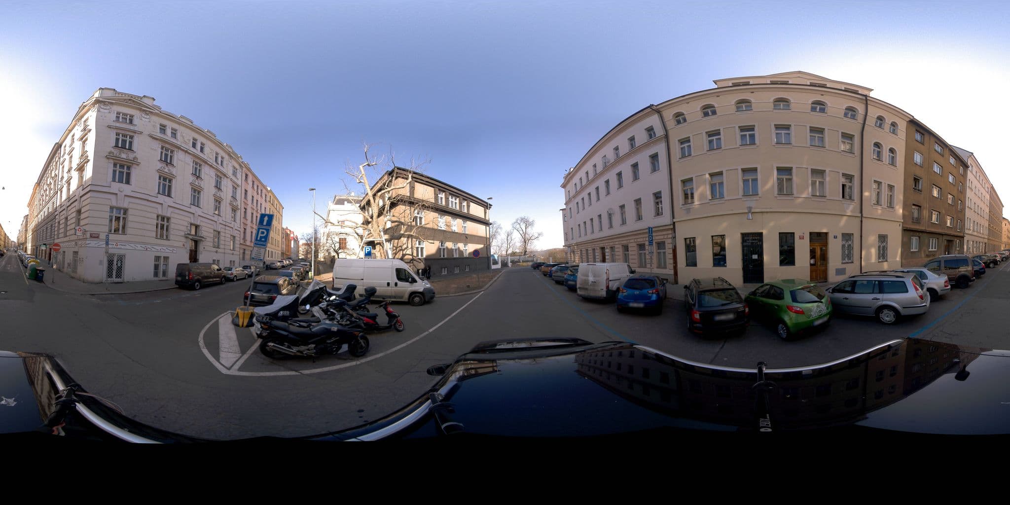 Street view near Aitken, Troja — © jeffreymartin (CC BY-SA · Mapillary)