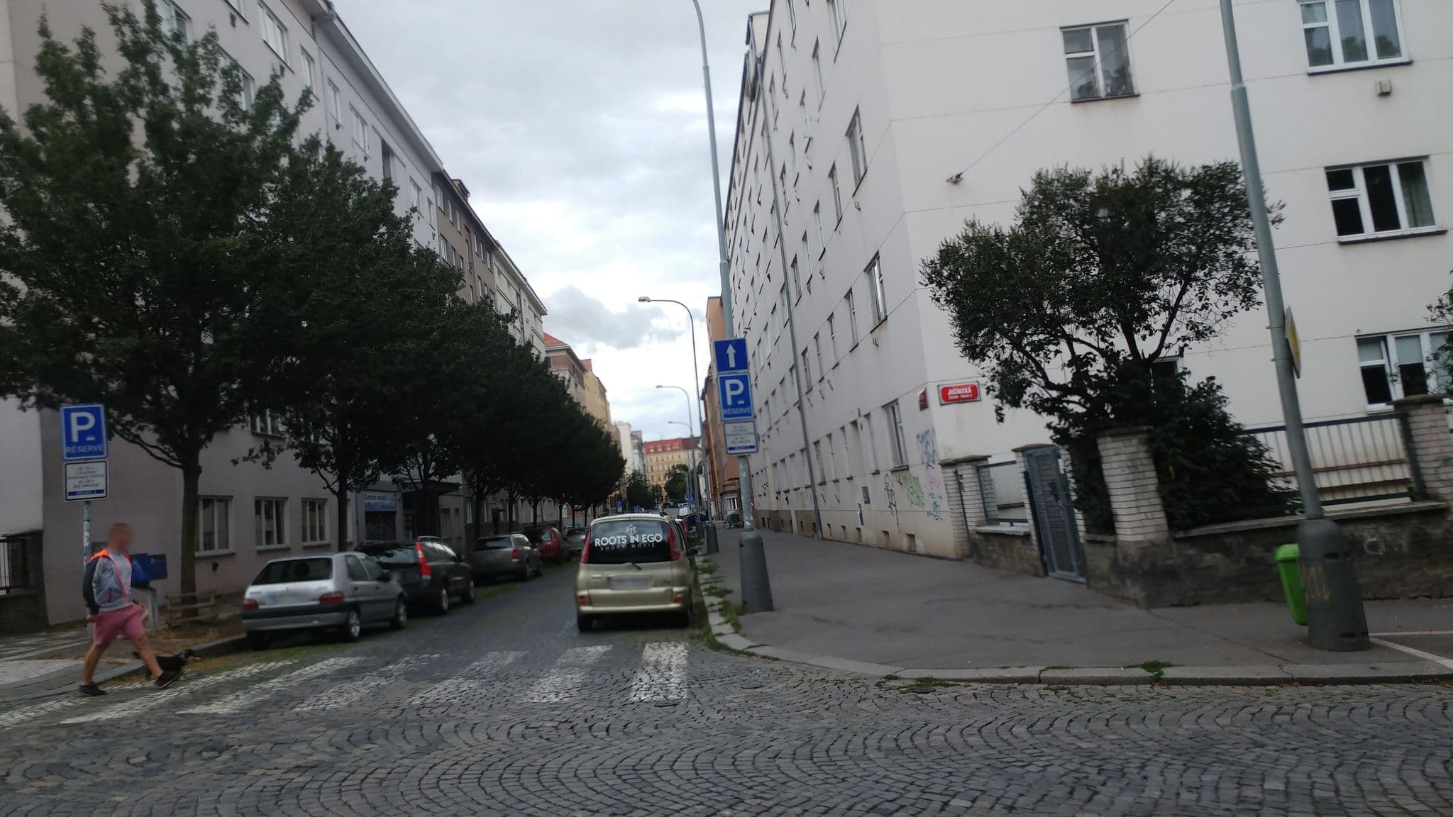 Street view near Prague Apartment Flora, Žižkov — © pbb (CC BY-SA · Mapillary)