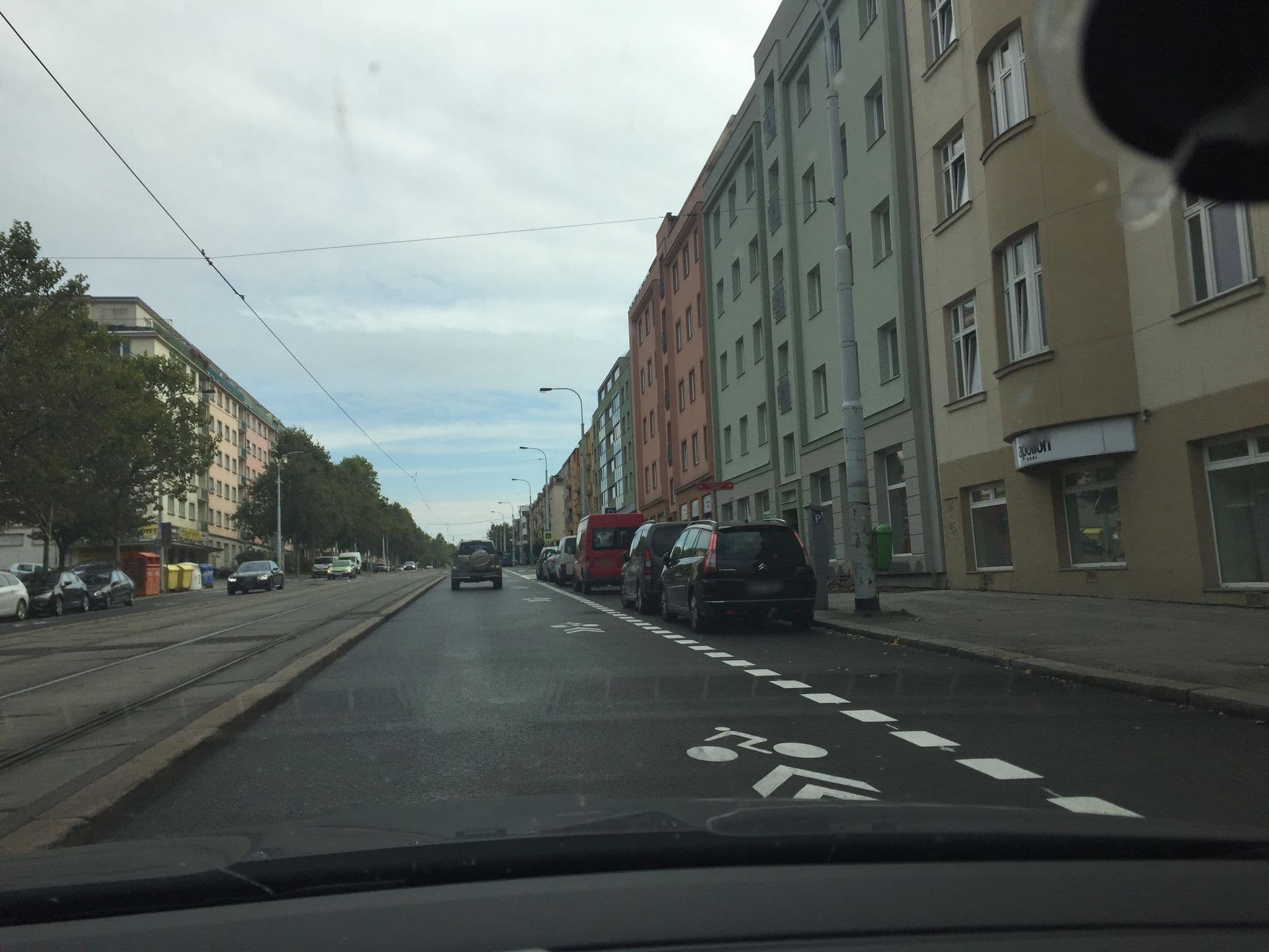 Street view near Hotel Apollon, Libeň — © atze777 (CC BY-SA · Mapillary)