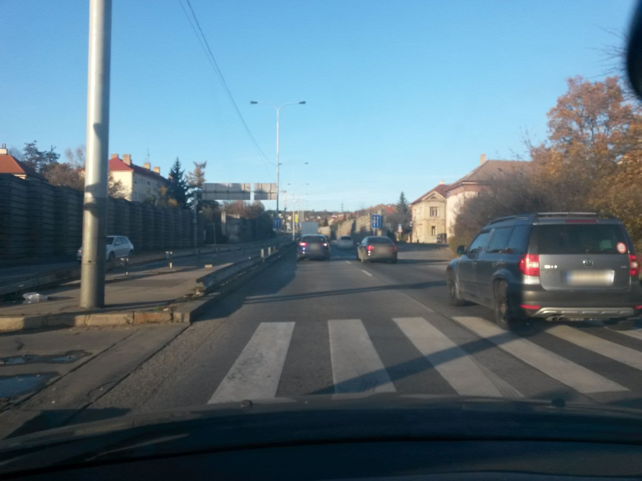 Street view near Ubytování Alfa, Hloubětín — © jklamo (CC BY-SA · Mapillary)