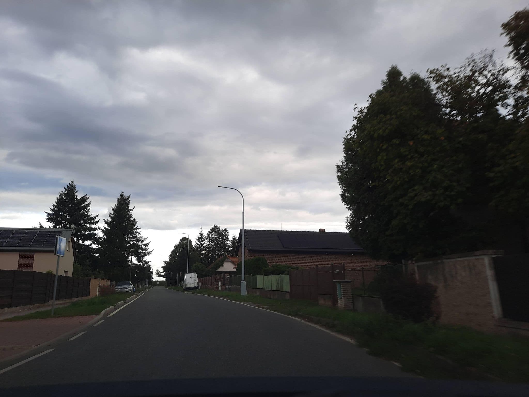 Street view near Villa Prag, Nehvizdy — © ondrejlopatka (CC BY-SA · Mapillary)