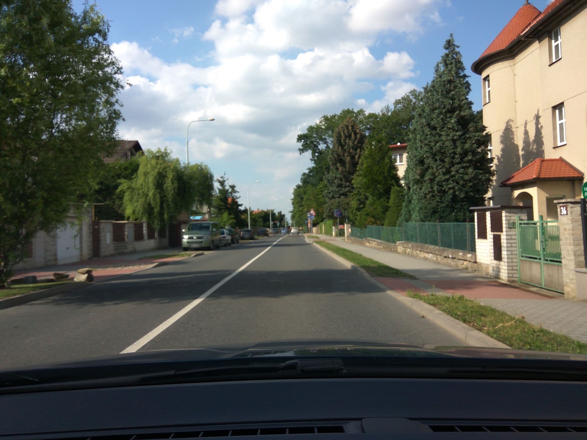 Street view near Ludmila Klégrová - Villa Zora, Satalice — © marekcer (CC BY-SA · Mapillary)