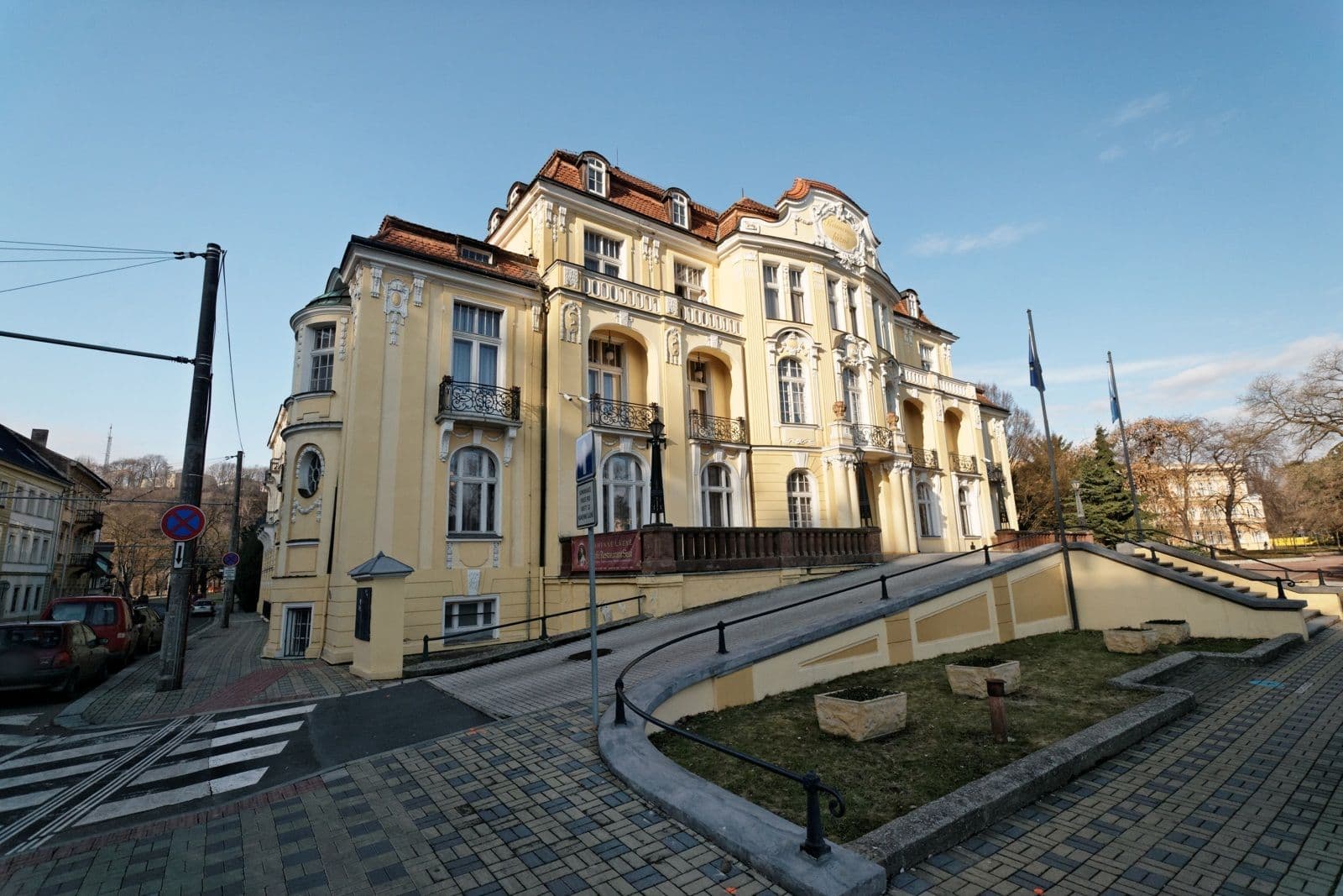 Street view near Hotel Payer, Teplice — © txllxt (CC BY-SA · Mapillary)