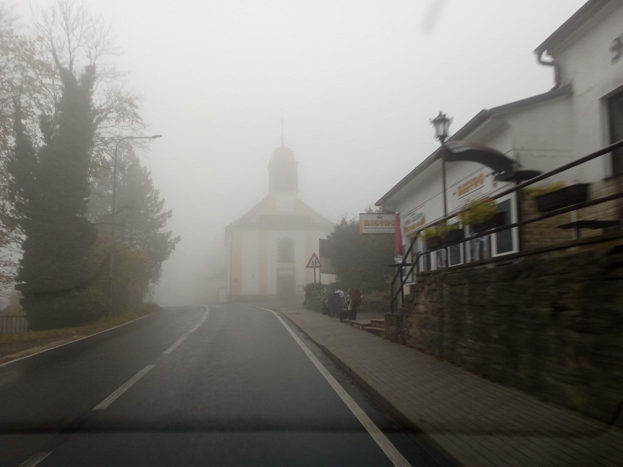 Street view near Penzion Zlatá Koruna, Libouchec — © atze02 (CC BY-SA · Mapillary)