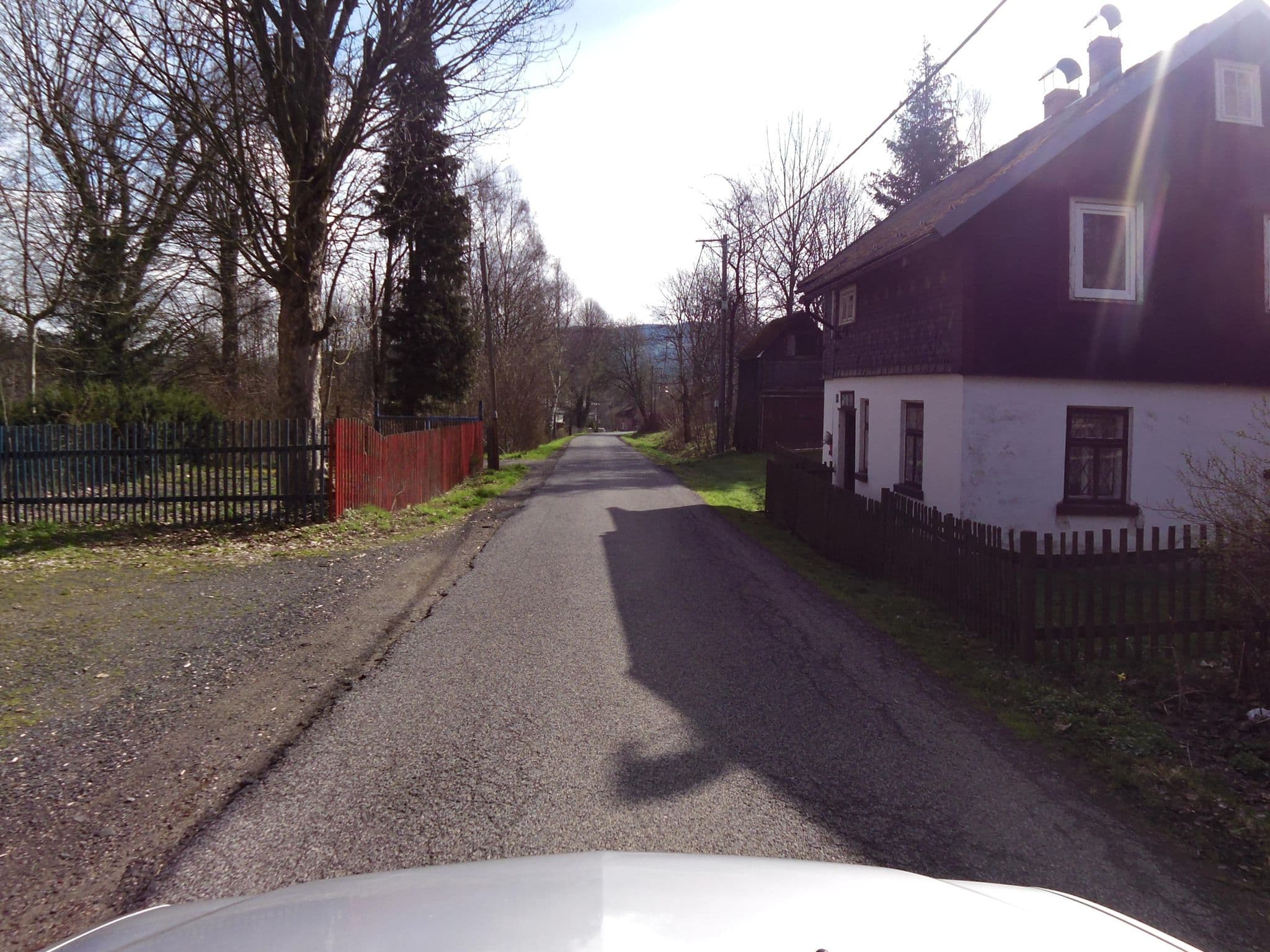 Street view near Penzion Rytíř z Ježova, Mikulášovice — © fell3 (CC BY-SA · Mapillary)