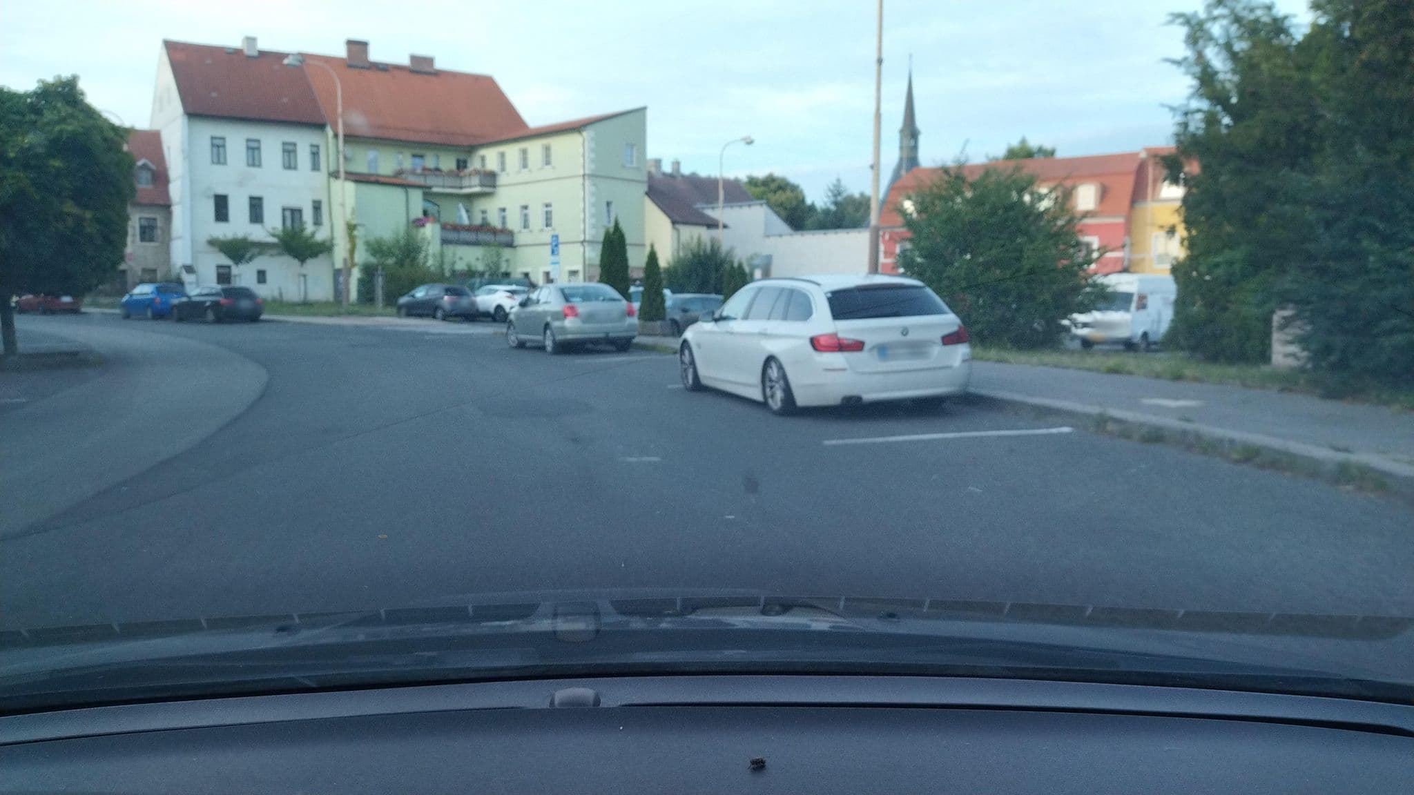 Street view near Penzion Zlatý hrozen, Česká Lípa — © michaels (CC BY-SA · Mapillary)