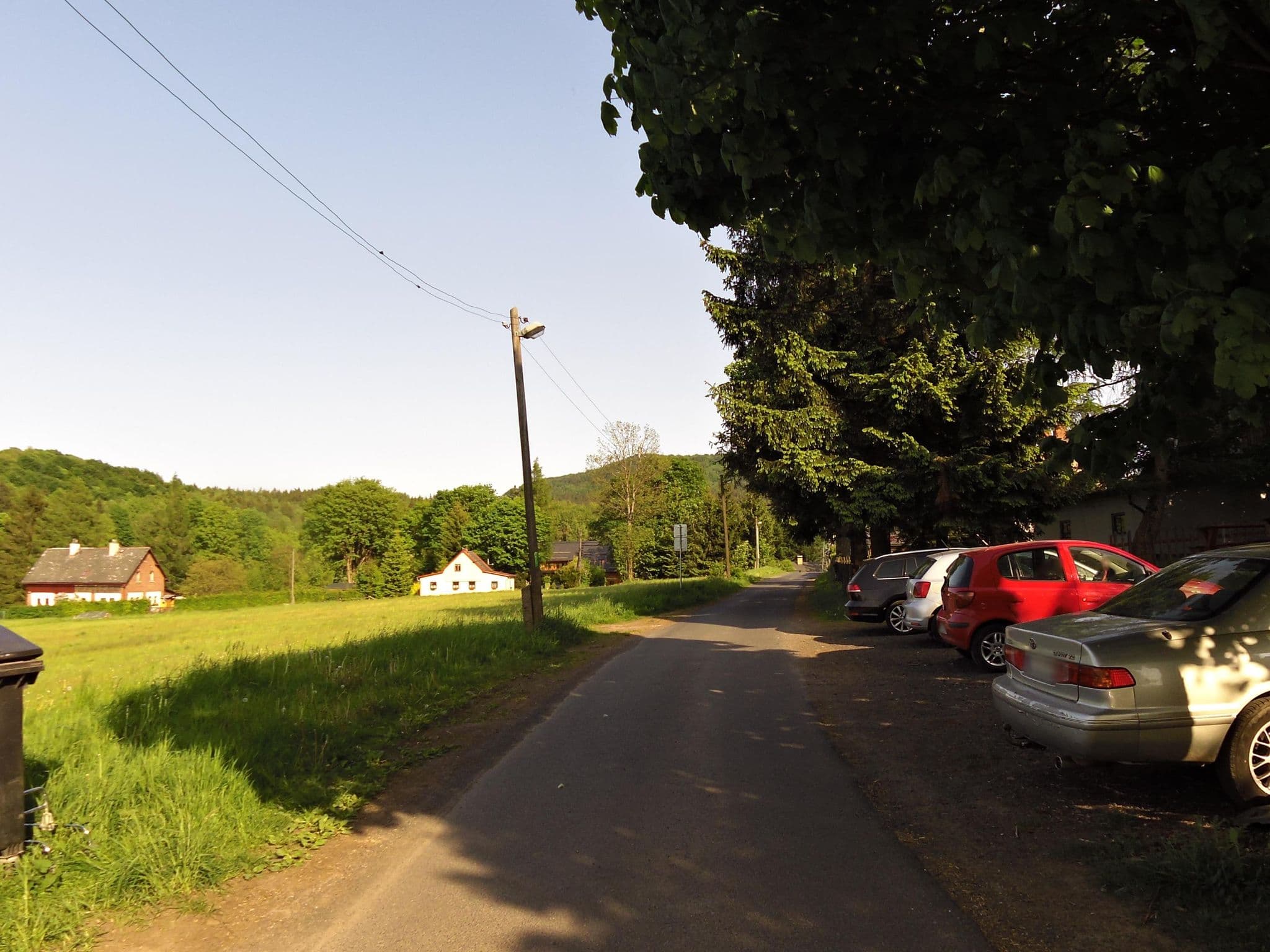 Street view near Na Vyhlídce, Cvikov — © fell3 (CC BY-SA · Mapillary)