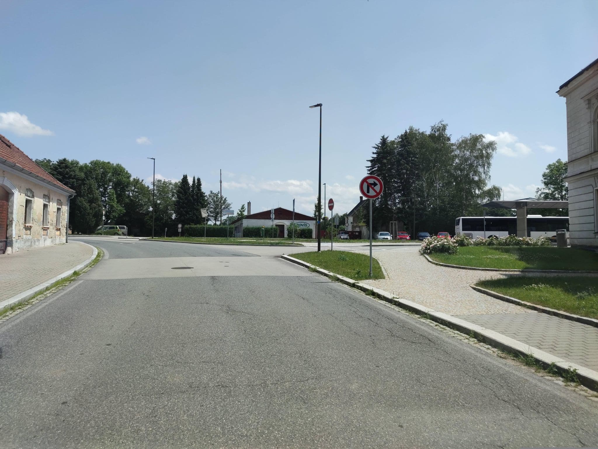 Street view near Hotel Nobys, Nová Bystřice — © martinpoljak (CC BY-SA · Mapillary)