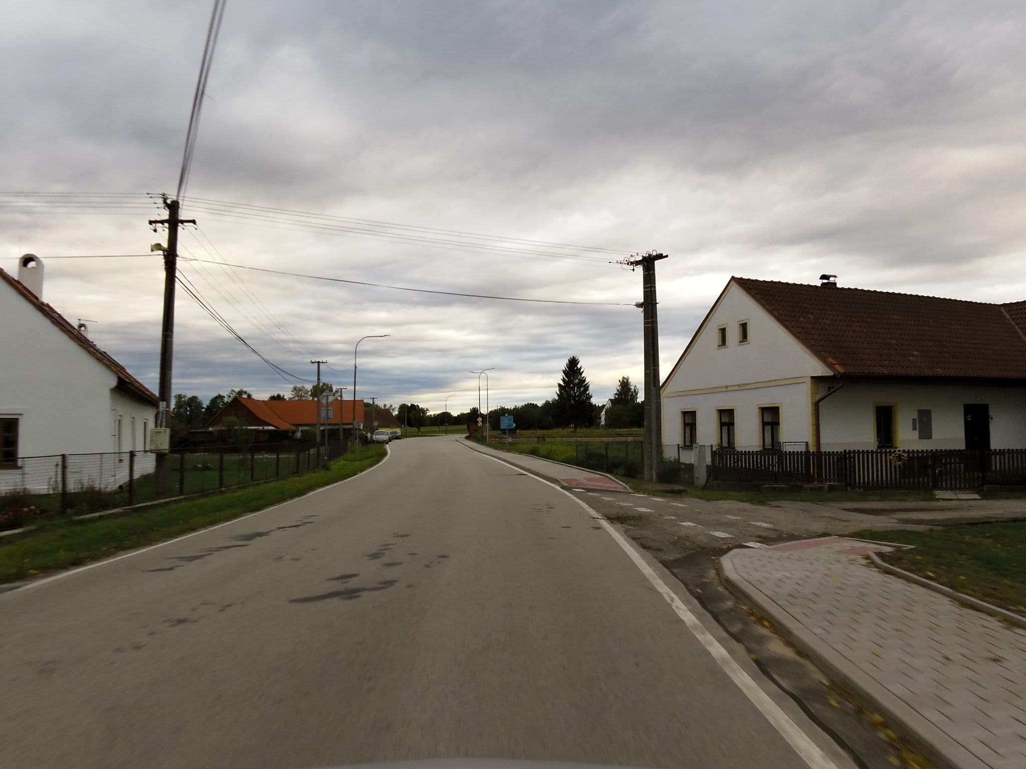 Street view near Penzion u Halešů, Chlum u Třeboně — © fell3 (CC BY-SA · Mapillary)