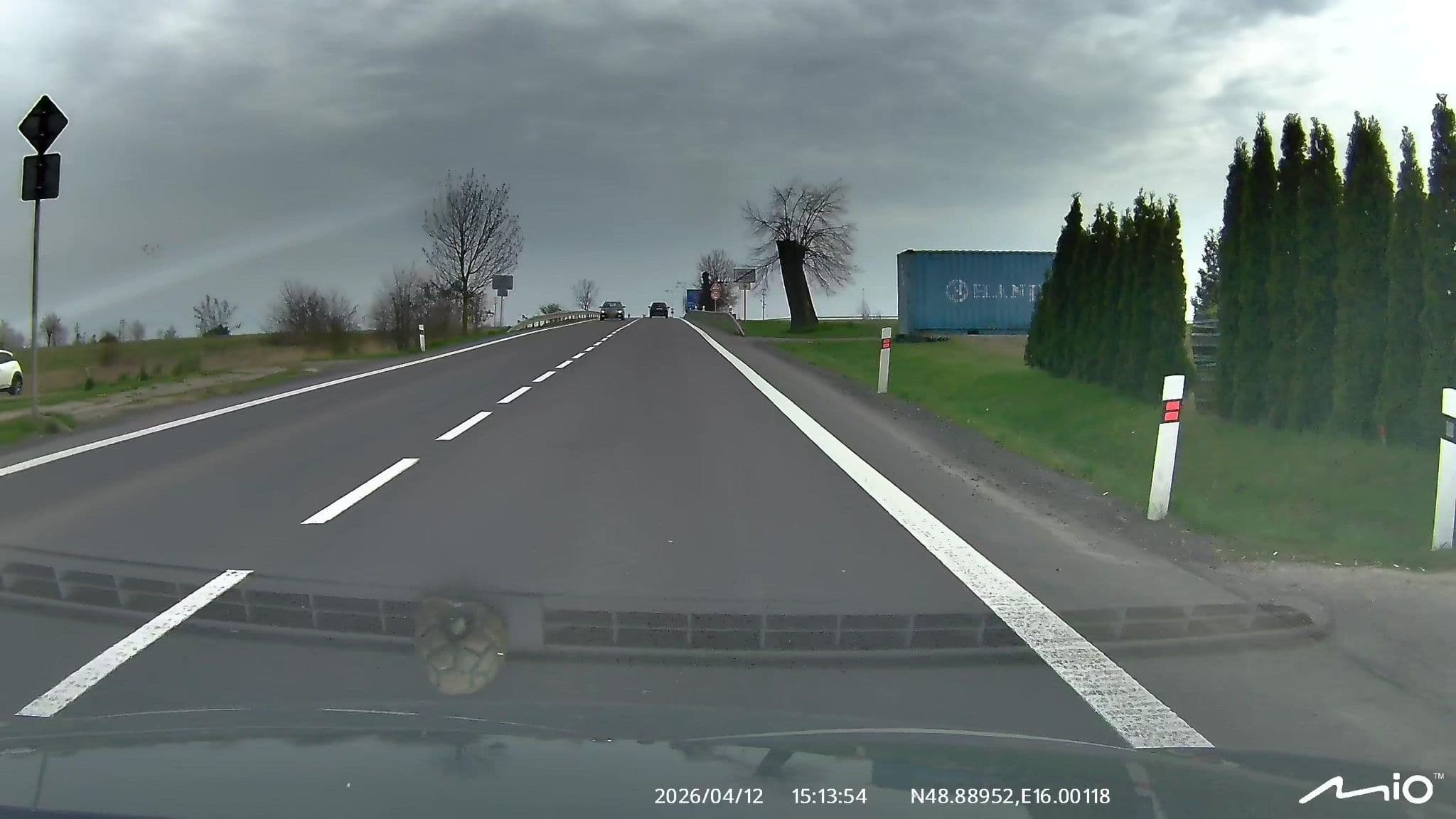 Street view near Pension K Znojmo-Kasarna, Únanov — © puky (CC BY-SA · Mapillary)