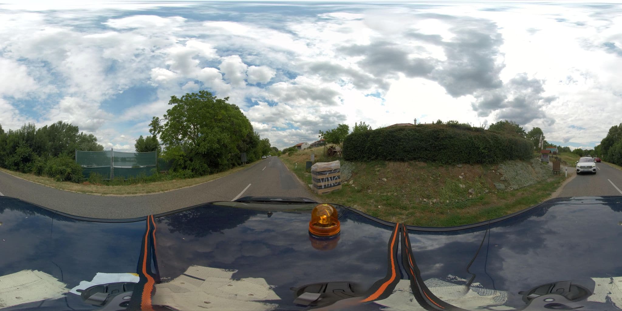 Street view near Apartmán Nad Jezerem, Šakvice — © anthonyapp (CC BY-SA · Mapillary)