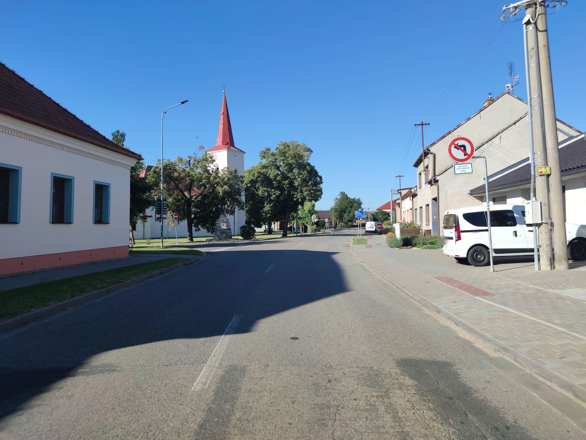 Street view near Bike Apartment, Rakvice — © martinpoljak (CC BY-SA · Mapillary)