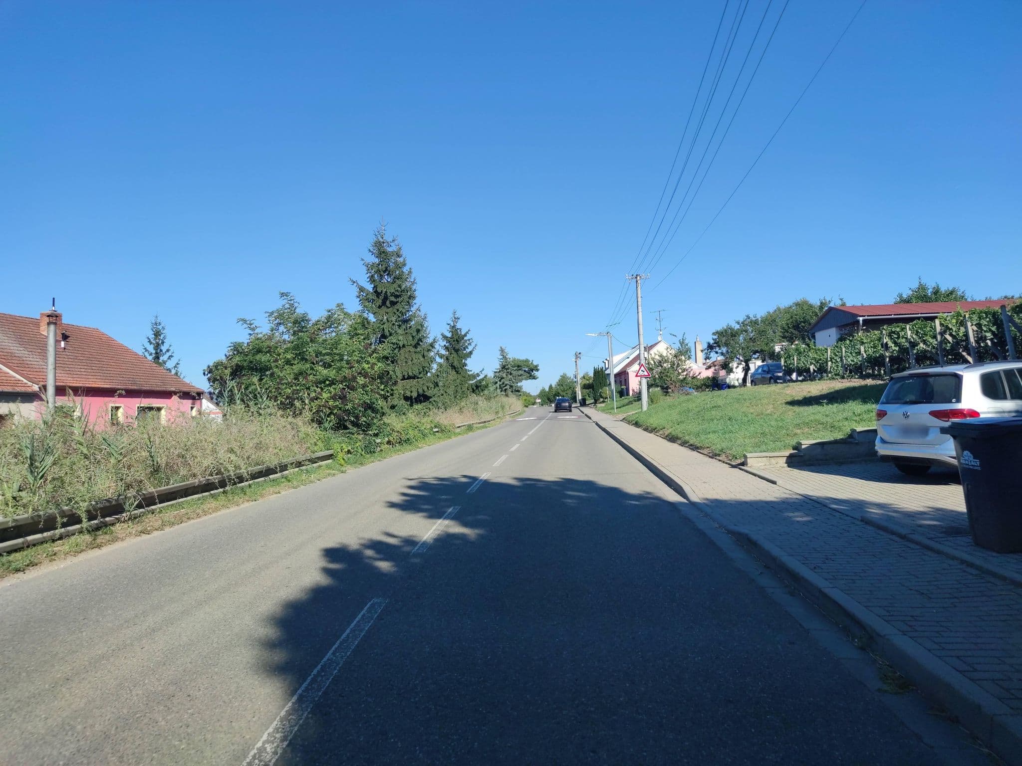 Street view near Vinny sklep Monty, Zaječí — © martinpoljak (CC BY-SA · Mapillary)