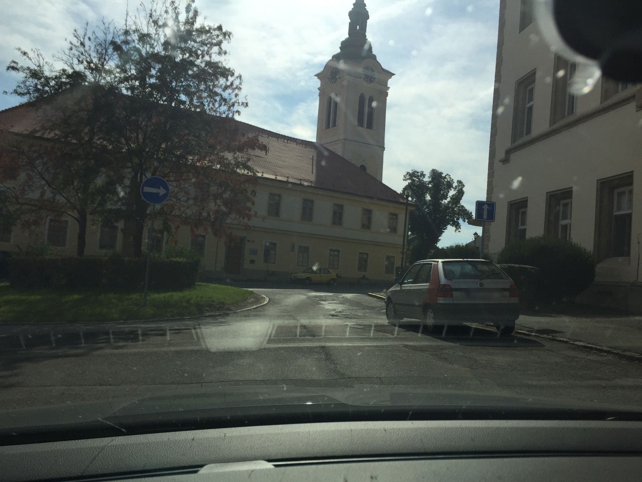 Street view near Villa Magdalena, Kutná Hora — © atze777 (CC BY-SA · Mapillary)