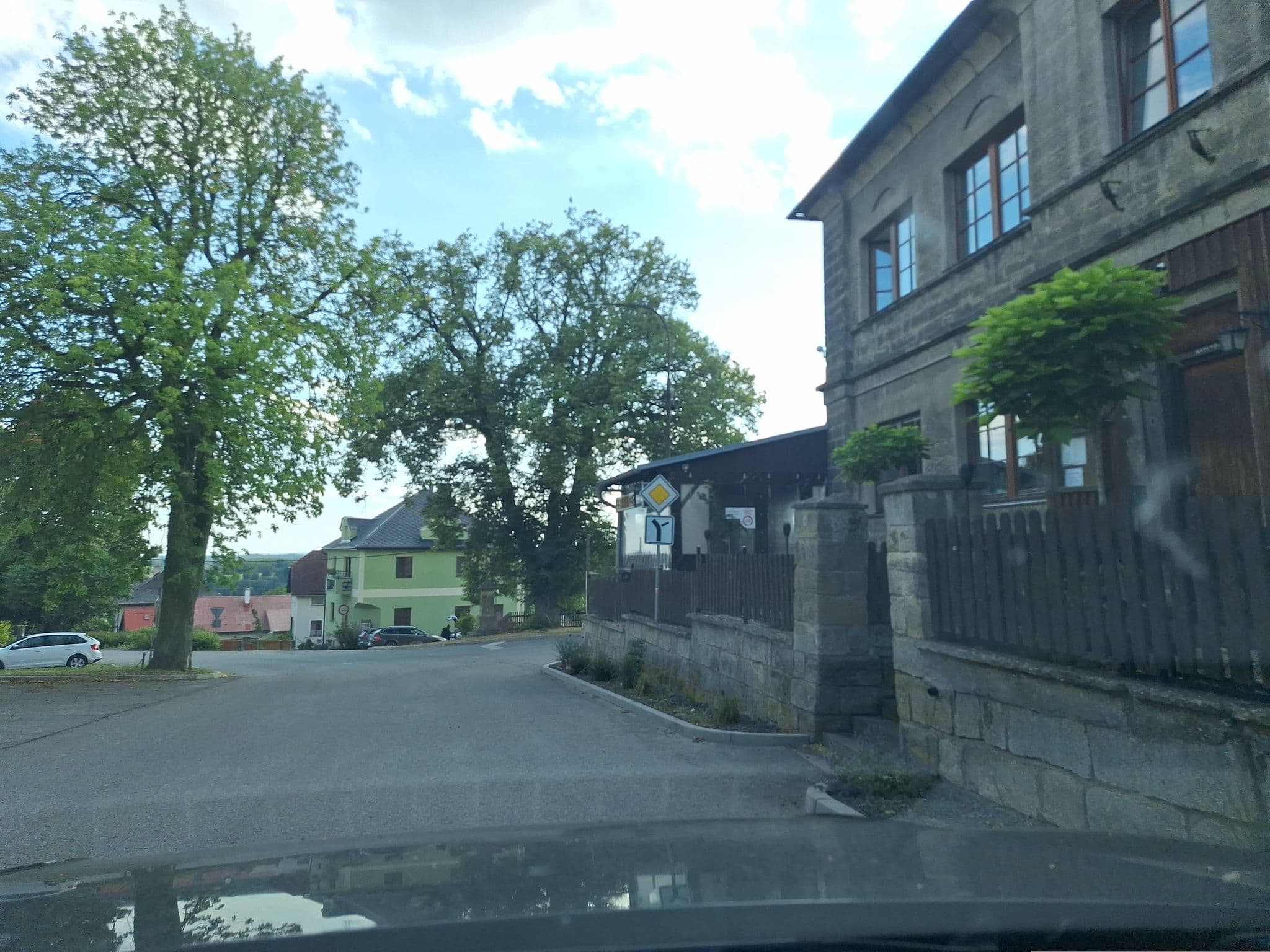 Street view near Penzion Vysker, Žďár — © gob (CC BY-SA · Mapillary)