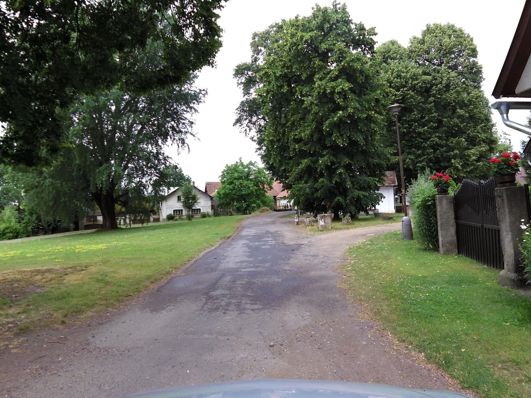 Street view near Chalupa Vesec, Sobotka — © fell3 (CC BY-SA · Mapillary)