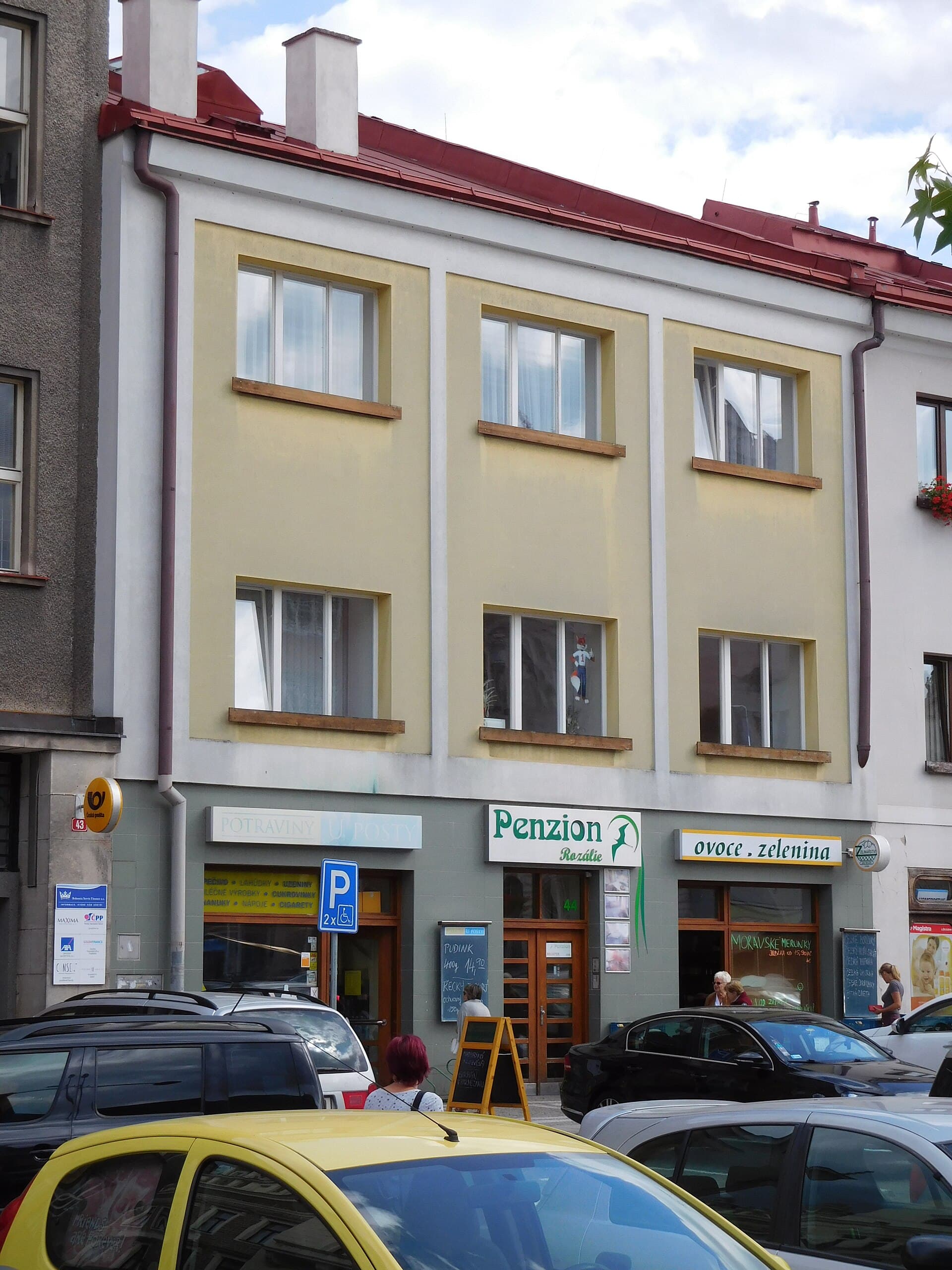 Penzion Rozálie (via Wikimedia Commons, CC BY-SA 3.0)