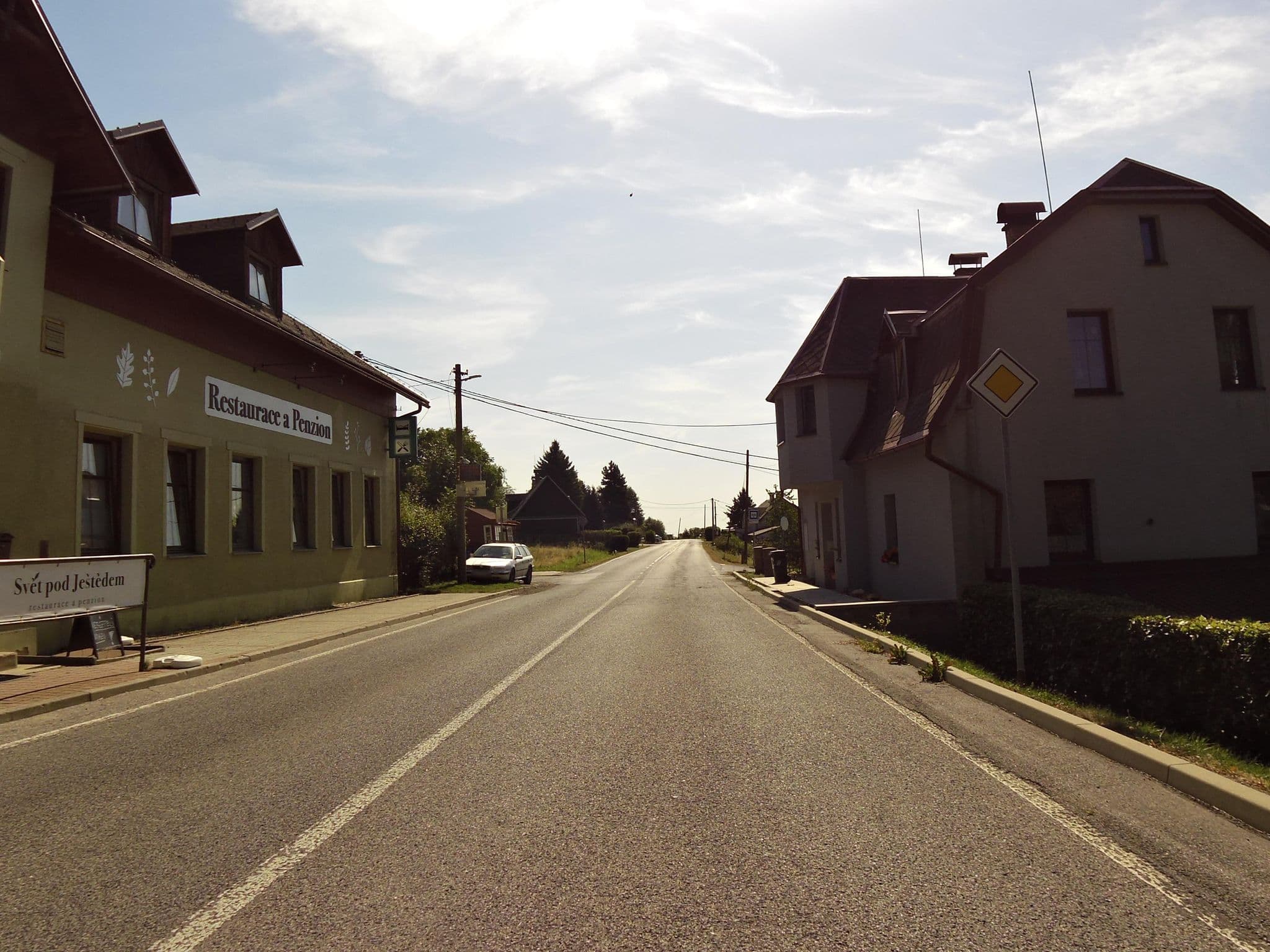 Street view near Penzion Horka, Osečná — © fell3 (CC BY-SA · Mapillary)