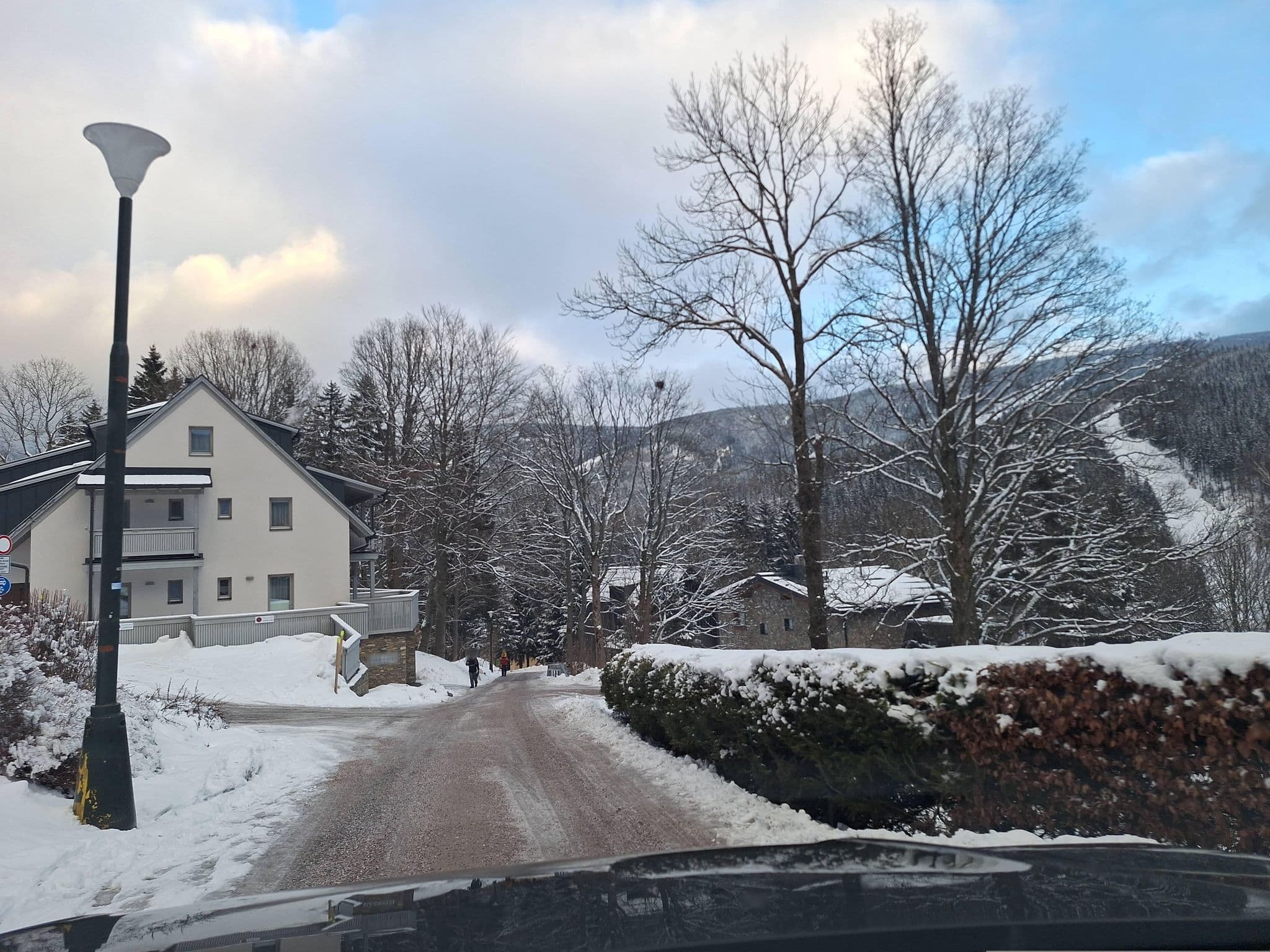 Street view near Pension Lucie, Špindlerův Mlýn — © gob (CC BY-SA · Mapillary)
