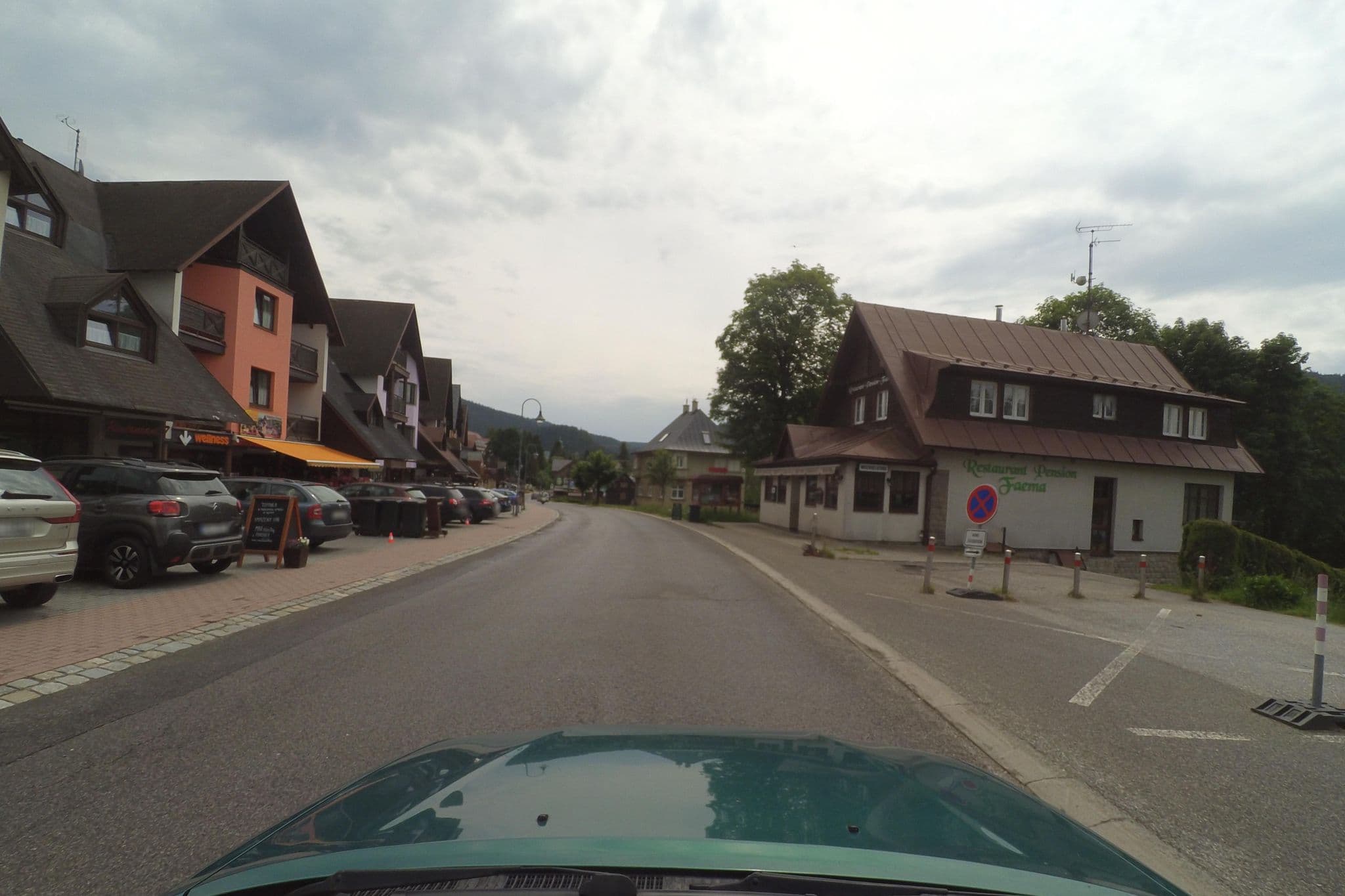 Street view near Verde Rosa, Harrachov — © wegavision (CC BY-SA · Mapillary)