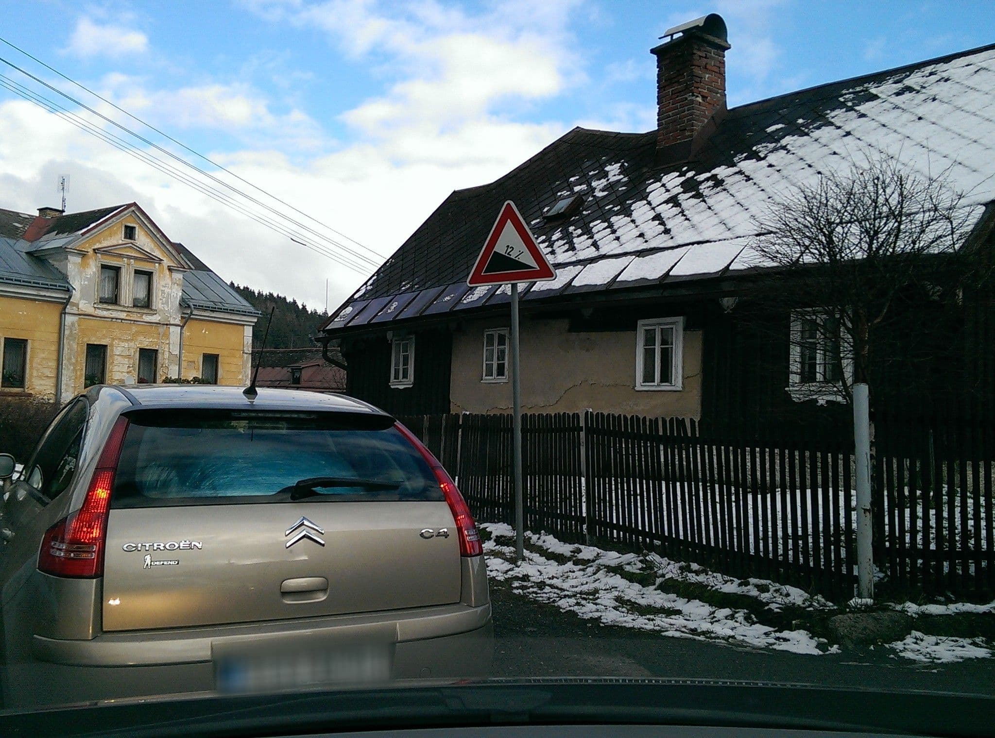 Street view near Chata Amálka, Smržovka — © gob (CC BY-SA · Mapillary)