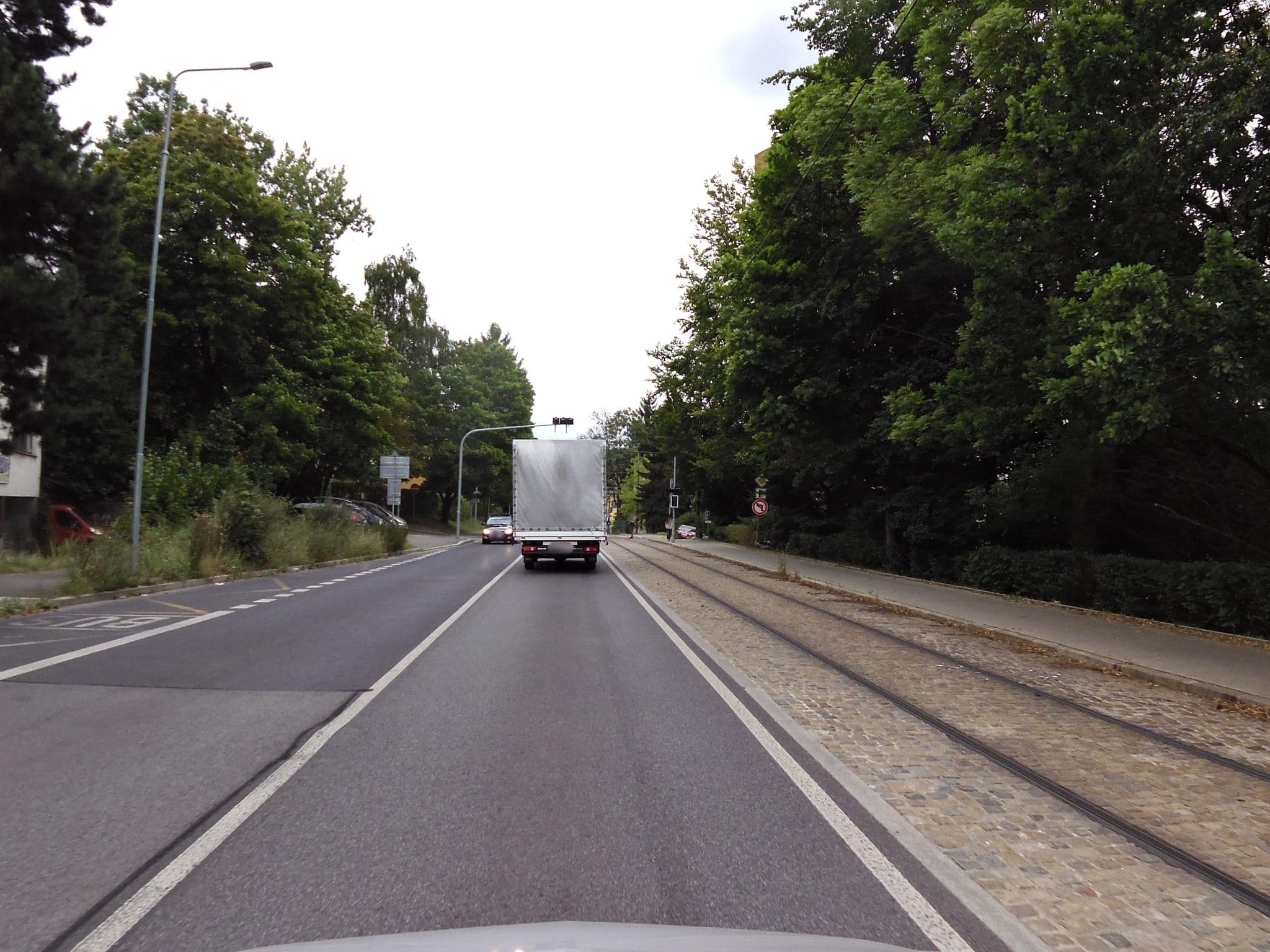 Street view near Hotel Neptun, Jablonec nad Nisou — © fell3 (CC BY-SA · Mapillary)
