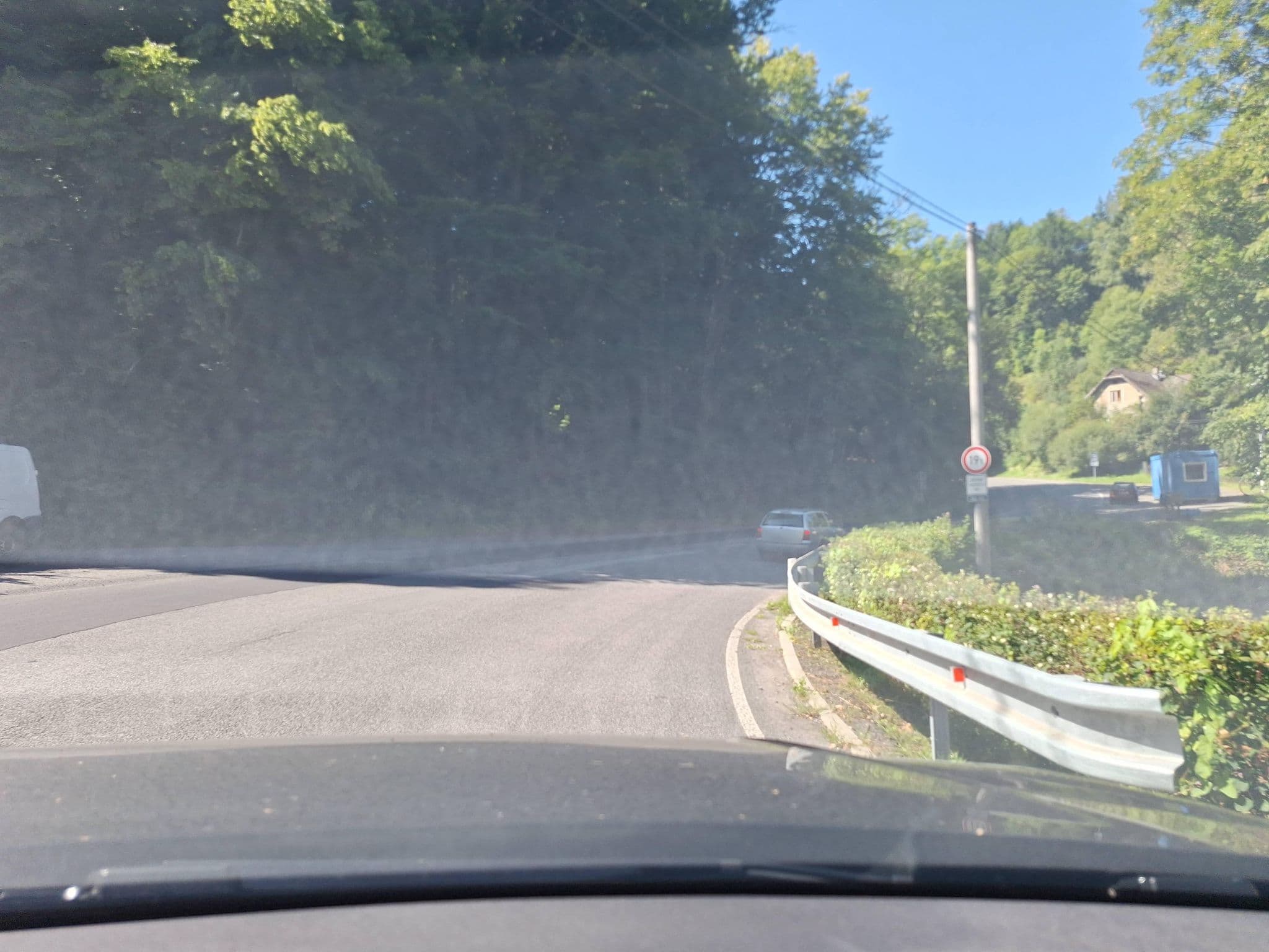 Street view near Hostinec v Propastném, Železný Brod — © gob (CC BY-SA · Mapillary)