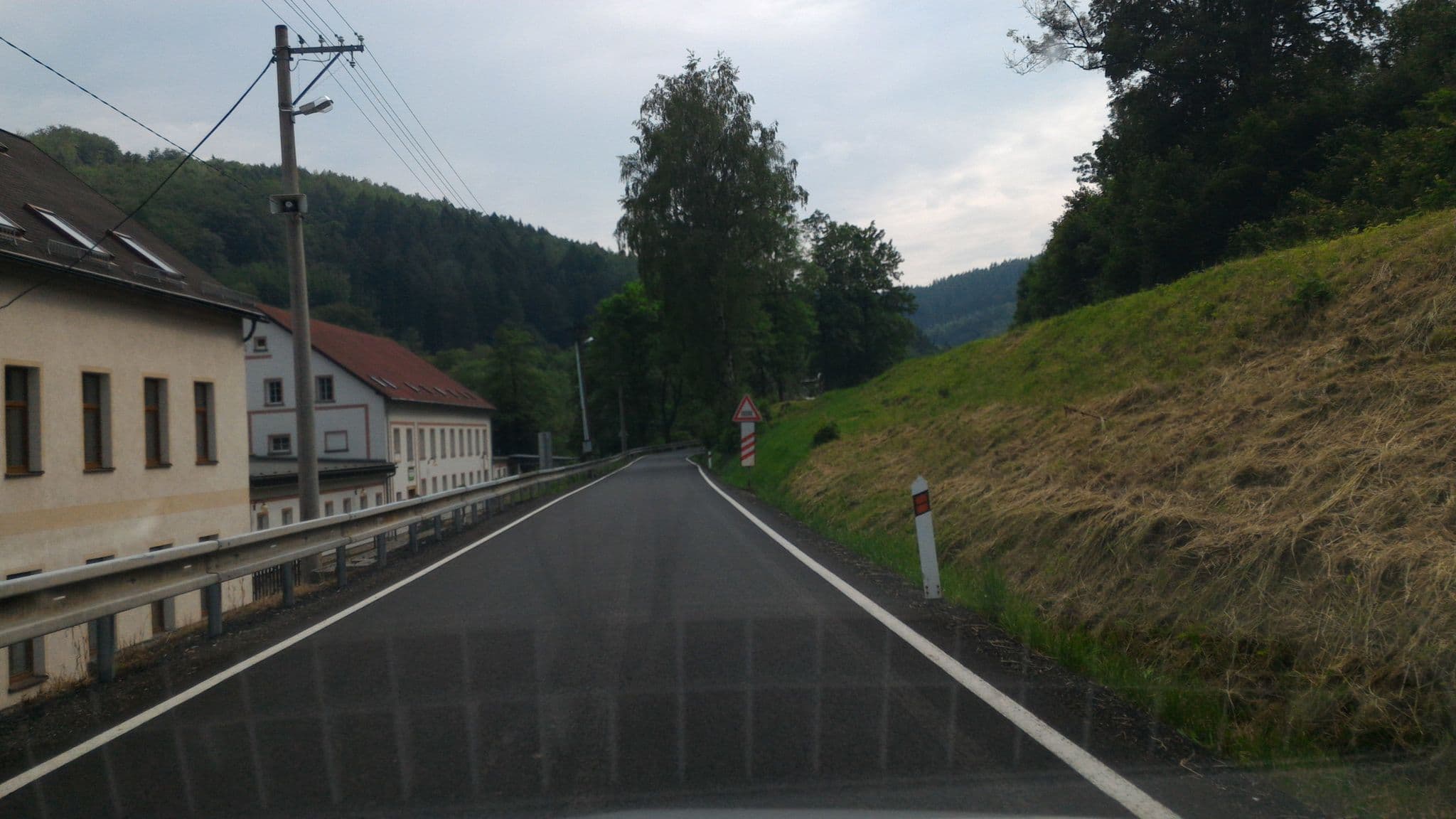 Street view near Familienhotel U Wolfu, Chrastava — © fell3 (CC BY-SA · Mapillary)