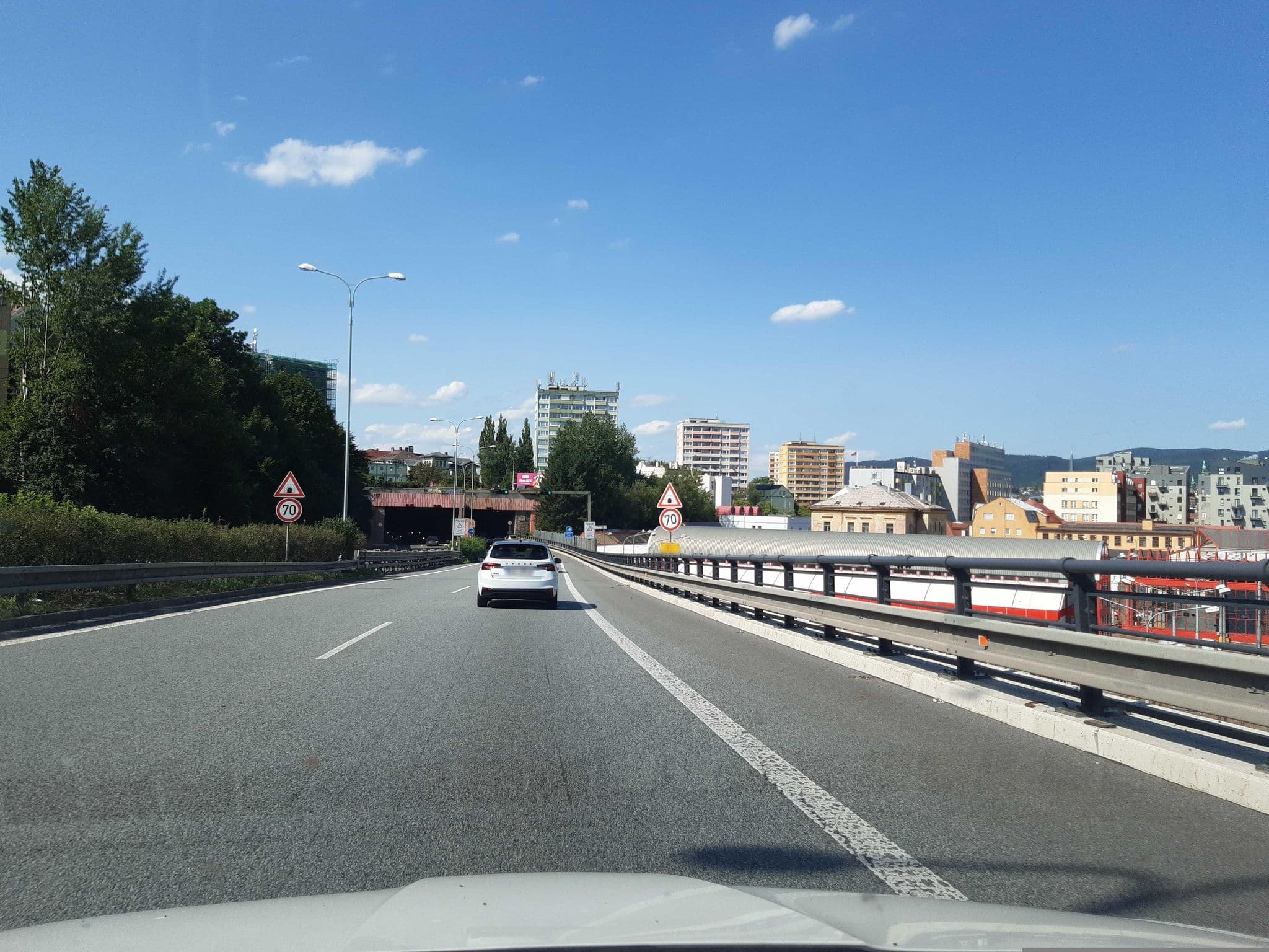 Street view near Motel Formule 5, Liberec — © gob (CC BY-SA · Mapillary)