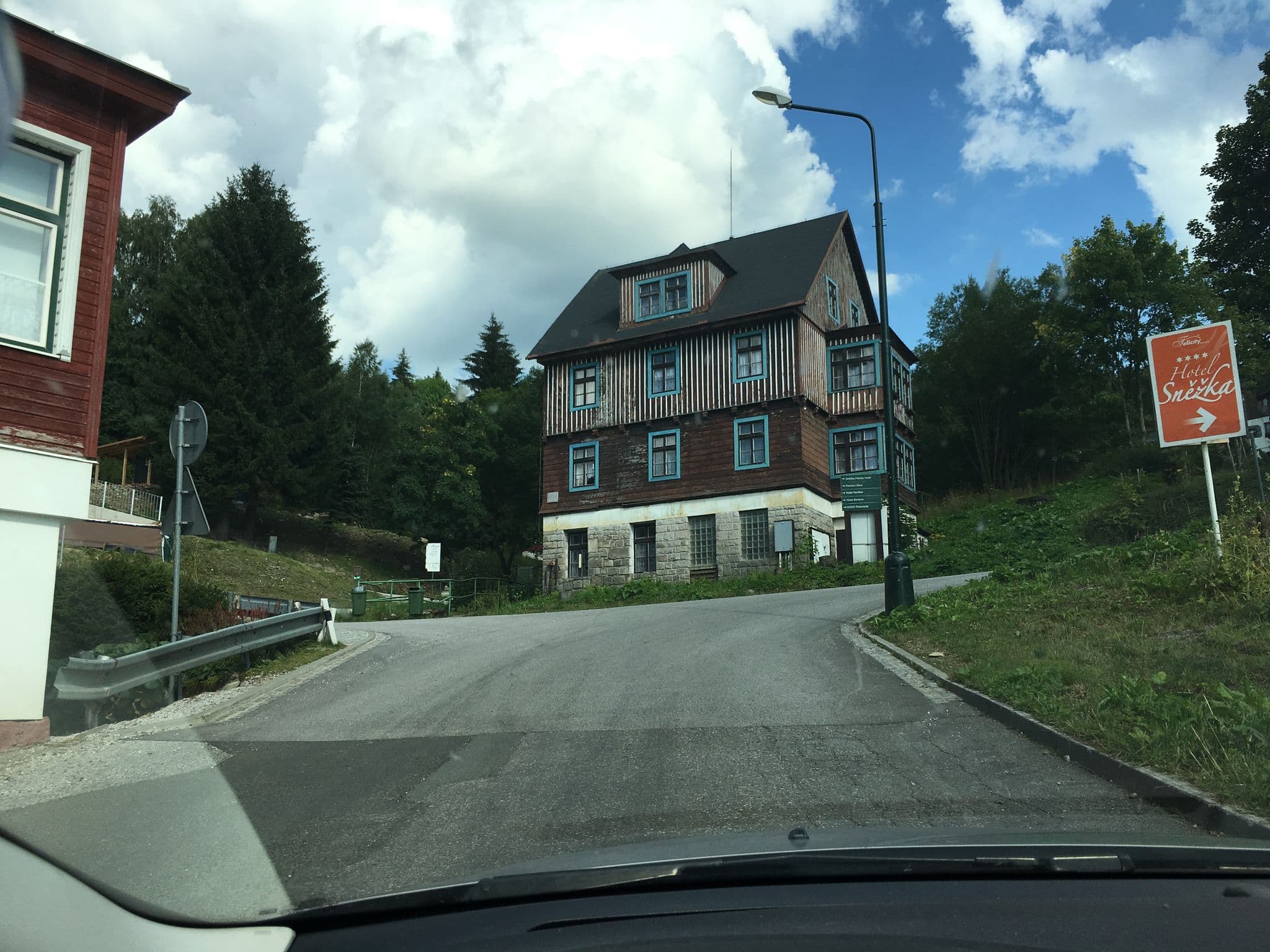 Street view near Pension Centrum, Špindlerův Mlýn — © bejotel (CC BY-SA · Mapillary)