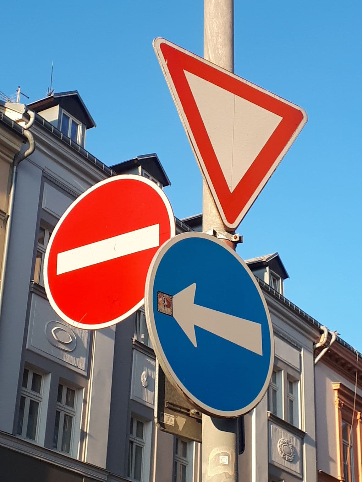 Street view near Hotel Avicenum, Jablonec nad Nisou — © tulag1718 (CC BY-SA · Mapillary)