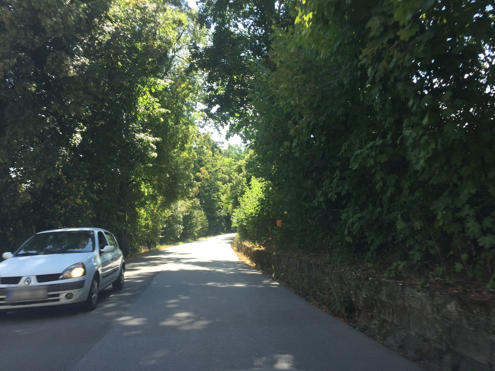 Street view near Apartment Mala Skala Ii, Malá Skála — © it_s_so_funny (CC BY-SA · Mapillary)