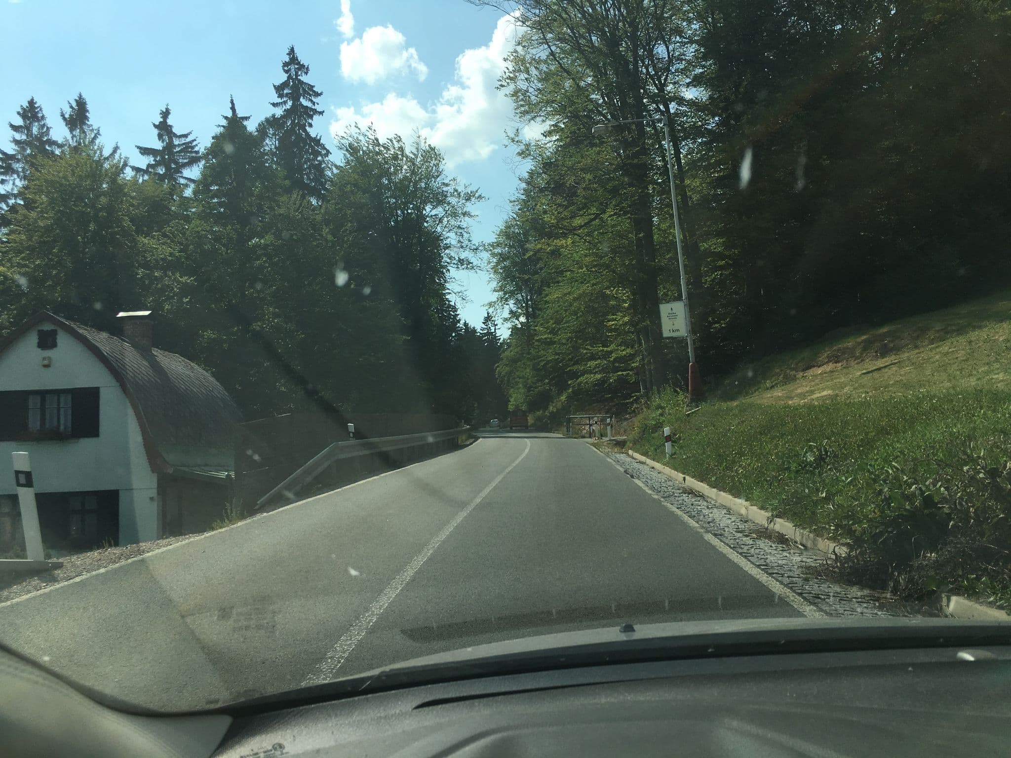 Street view near Vila Kamila, Svoboda nad Úpou — © bejotel (CC BY-SA · Mapillary)
