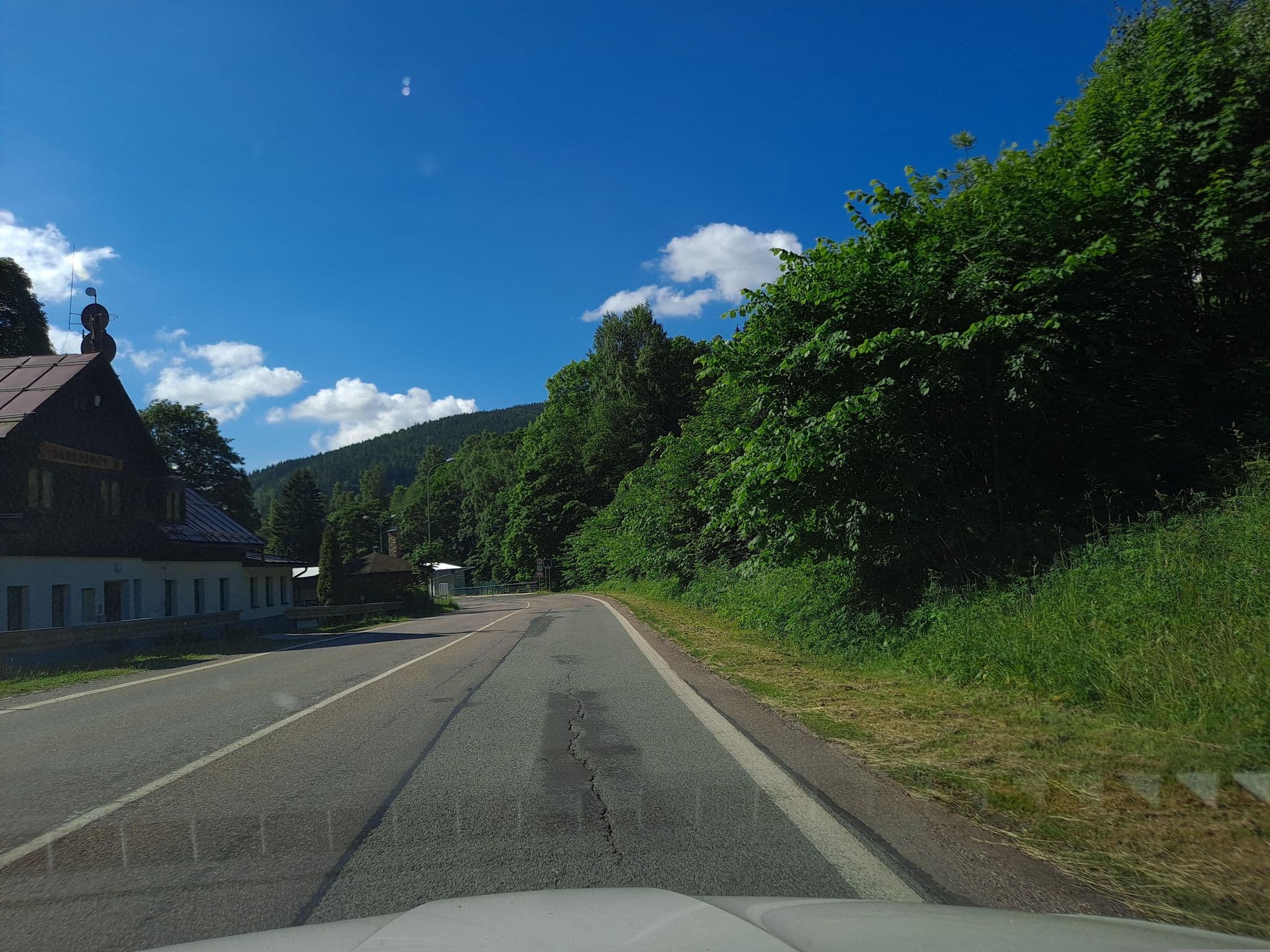 Street view near Chata Barrandov, Svoboda nad Úpou — © gob (CC BY-SA · Mapillary)