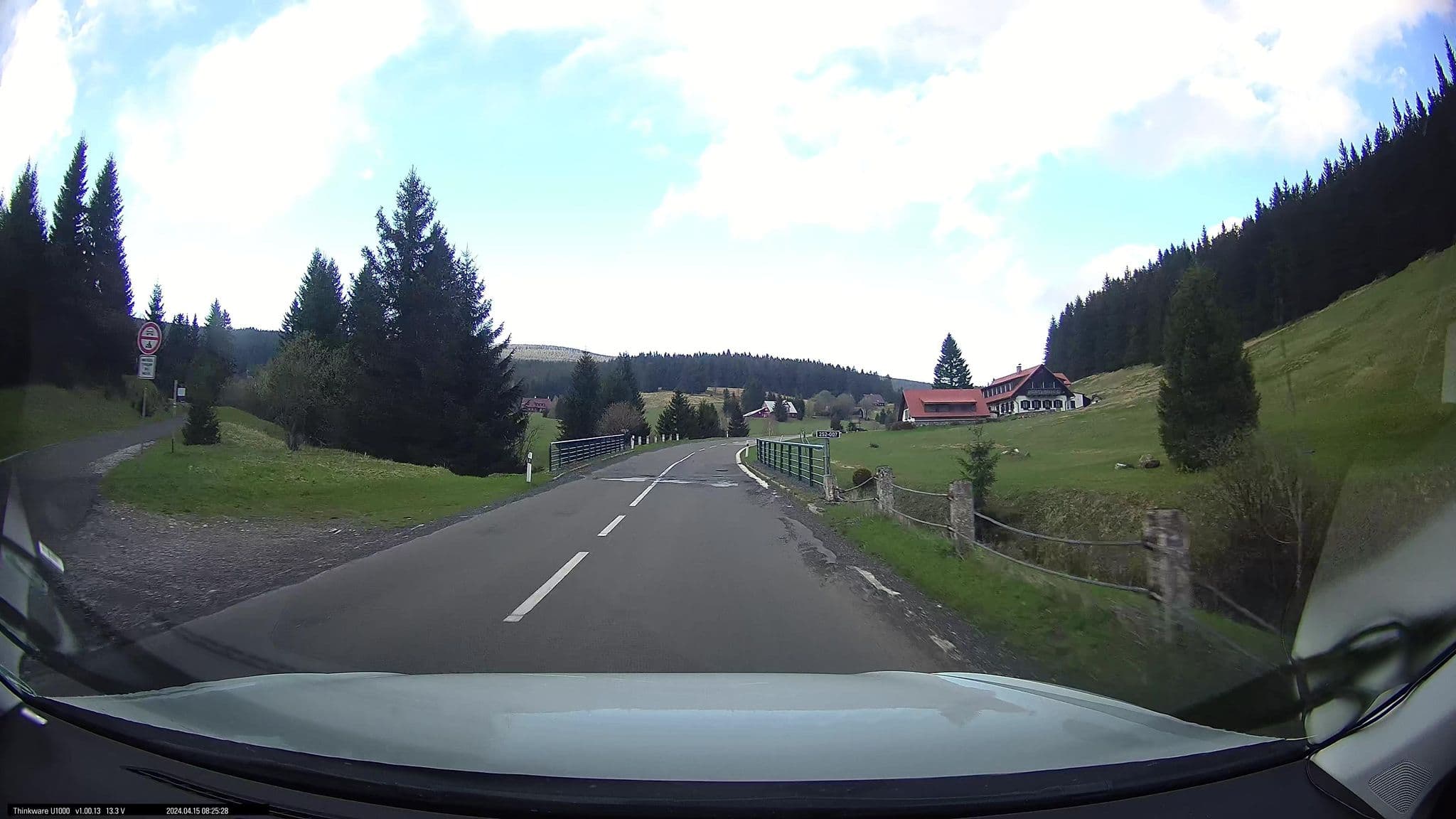 Street view near Chata Moravanka, Žacléř — © maxim752 (CC BY-SA · Mapillary)