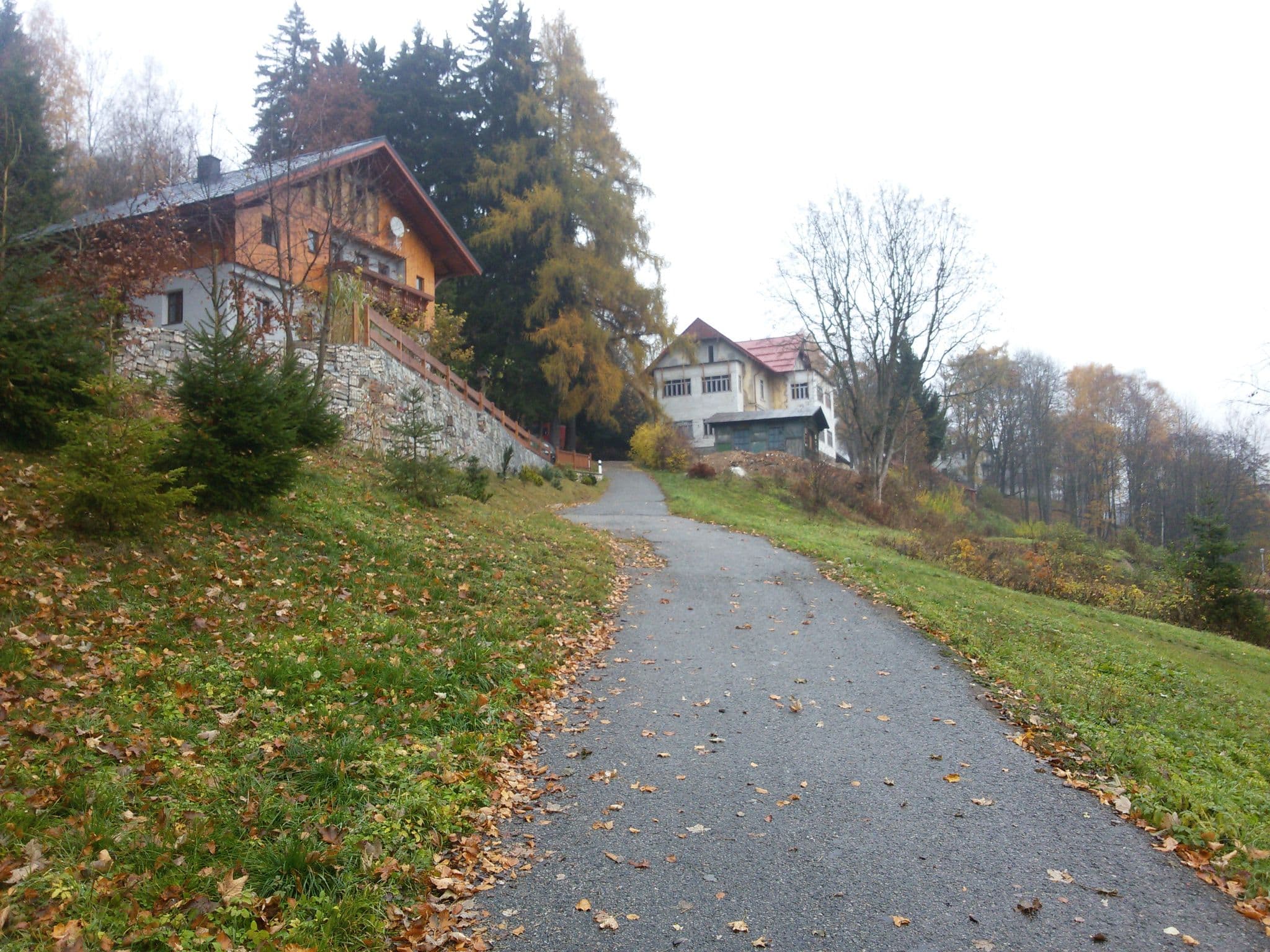 Street view near Penzion Merlin, Svoboda nad Úpou — © orgoj (CC BY-SA · Mapillary)