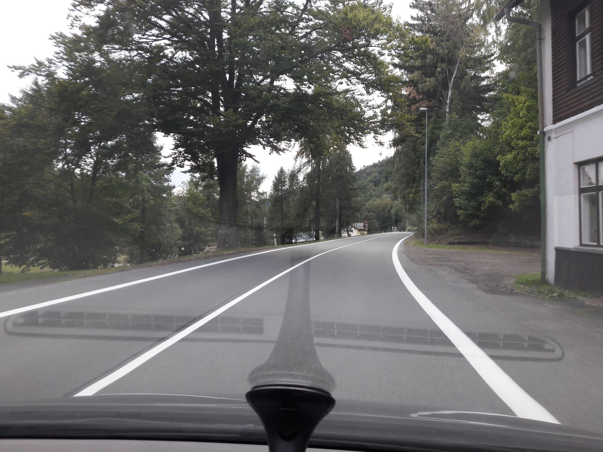 Street view near Turistický retrohotel Pod sedlem, Loučná nad Desnou — © durko_freemap (CC BY-SA · Mapillary)