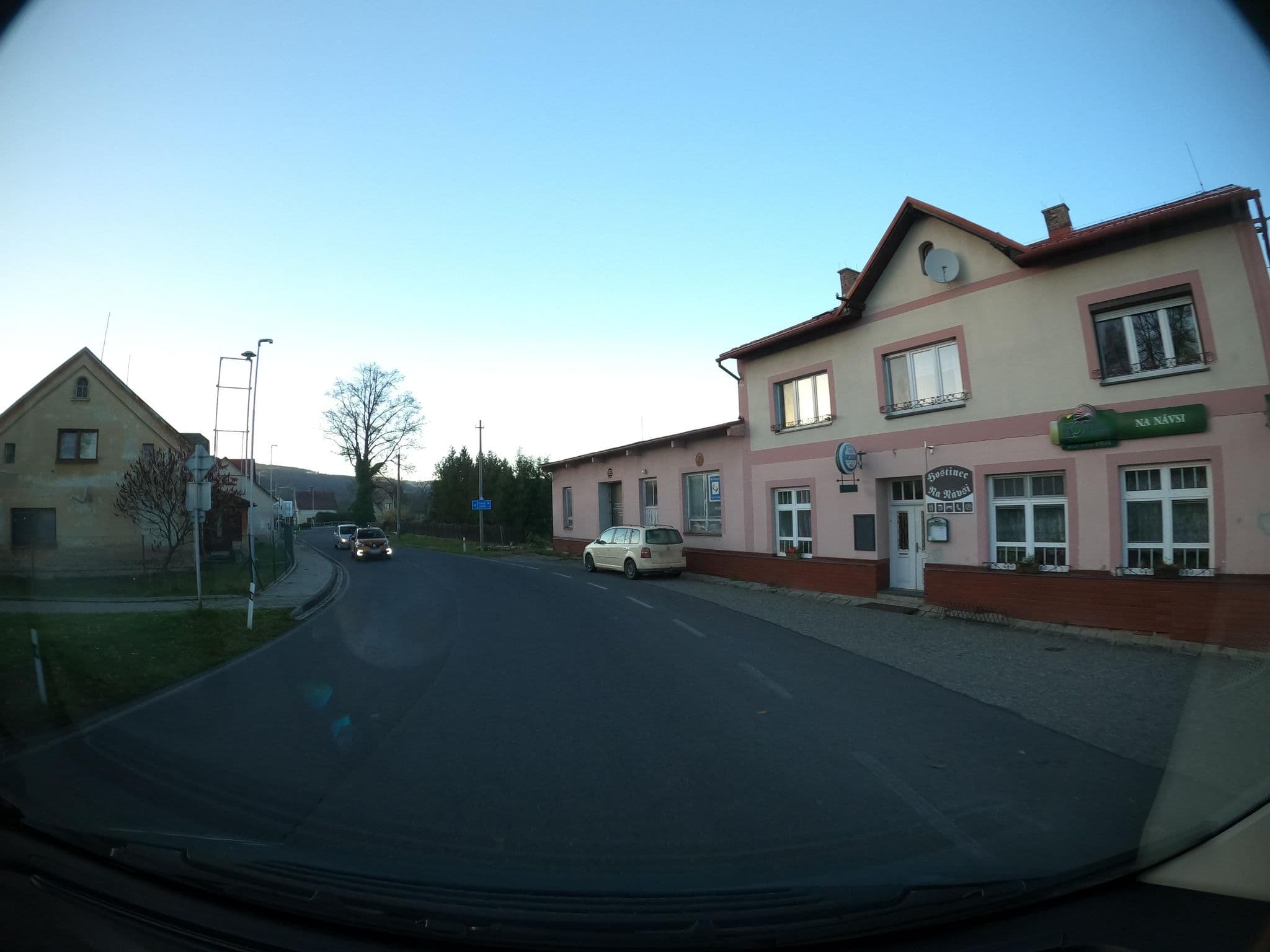 Street view near Hostinec Na Návsi, Javorník — © masterofnoroad (CC BY-SA · Mapillary)